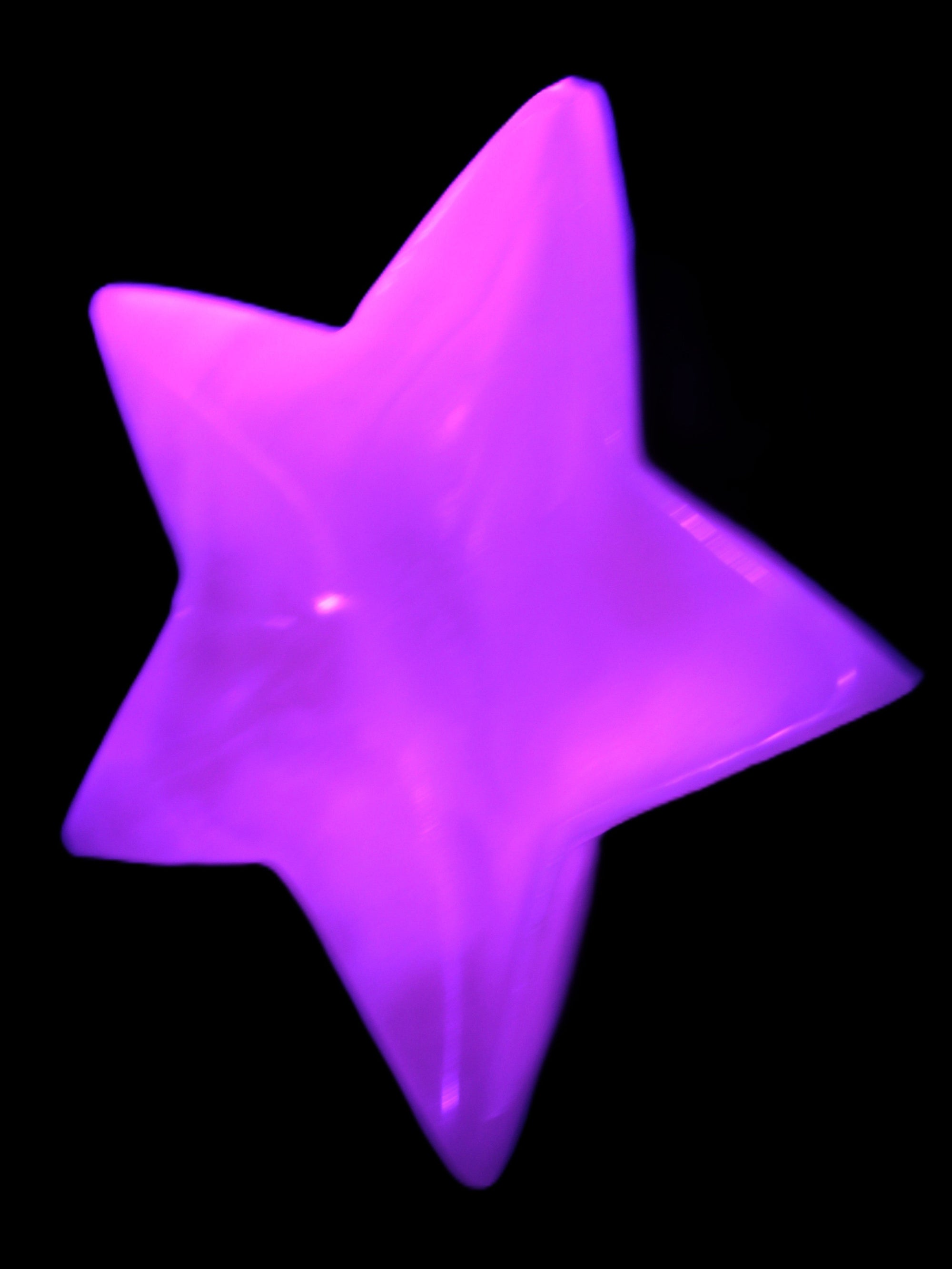 Mangano Calcite star 108*18mm 162.8g Rocks and Things Store