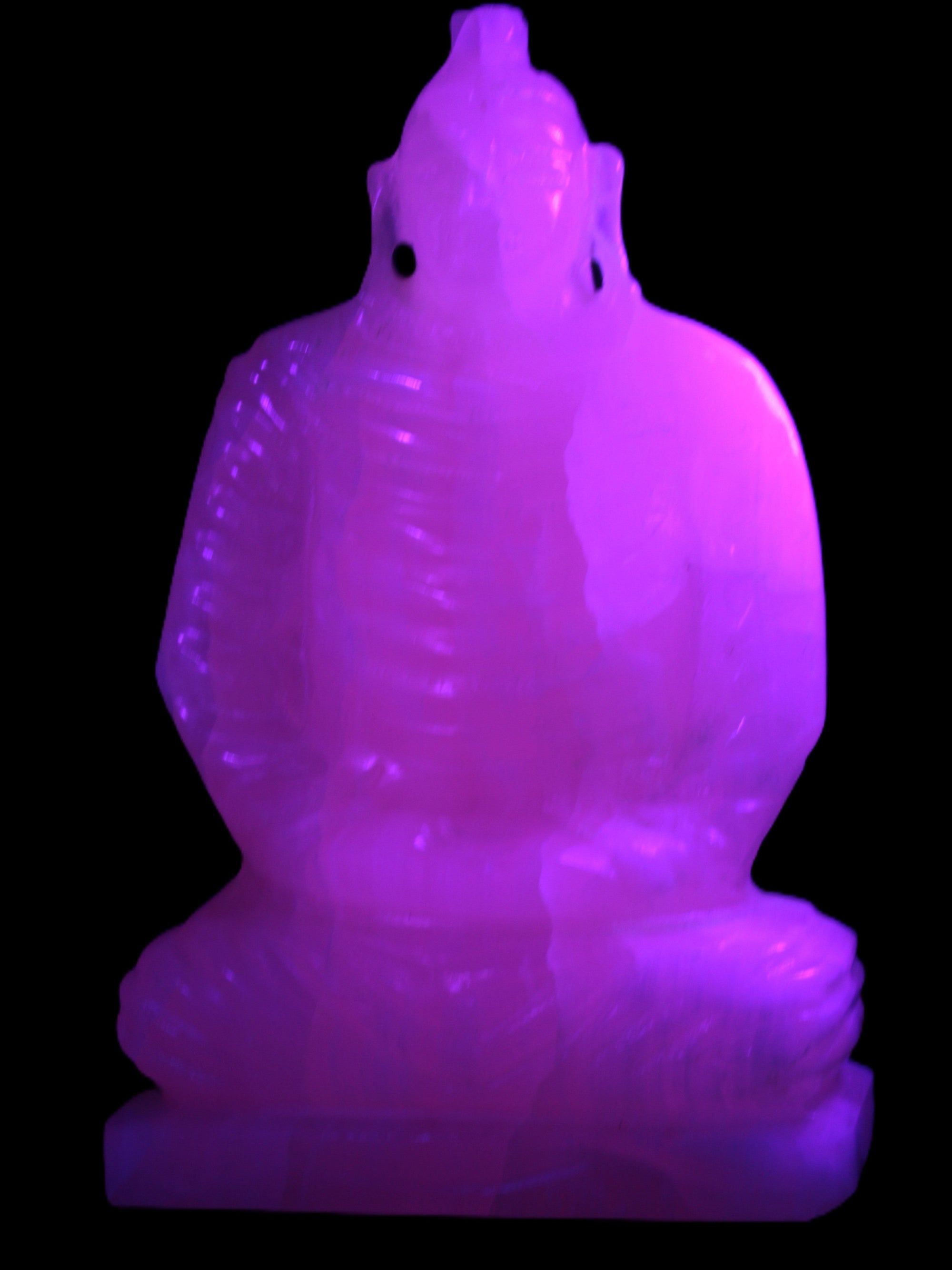 Mangano Calcite hand-carved Buddha statue 52*79*241mm 3285g Rocks and Things Store