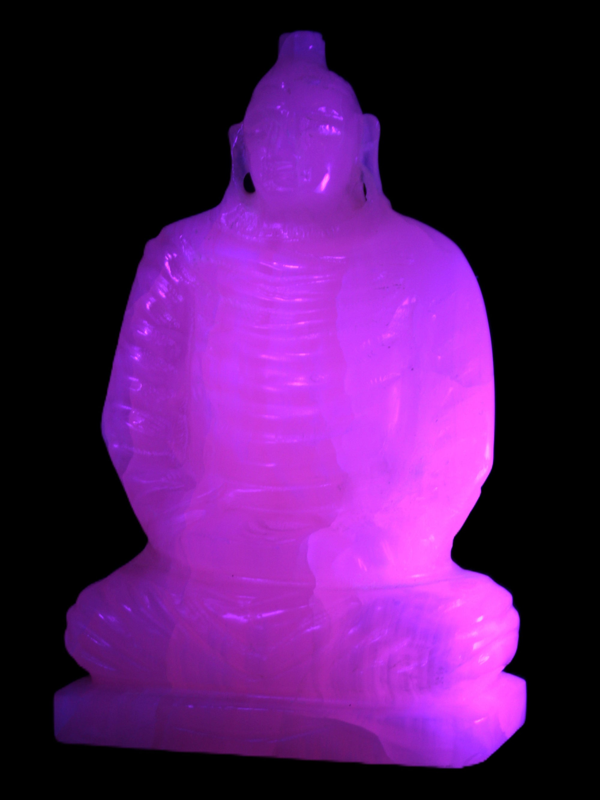 Mangano Calcite hand-carved Buddha statue 52*79*241mm 3285g Rocks and Things Store