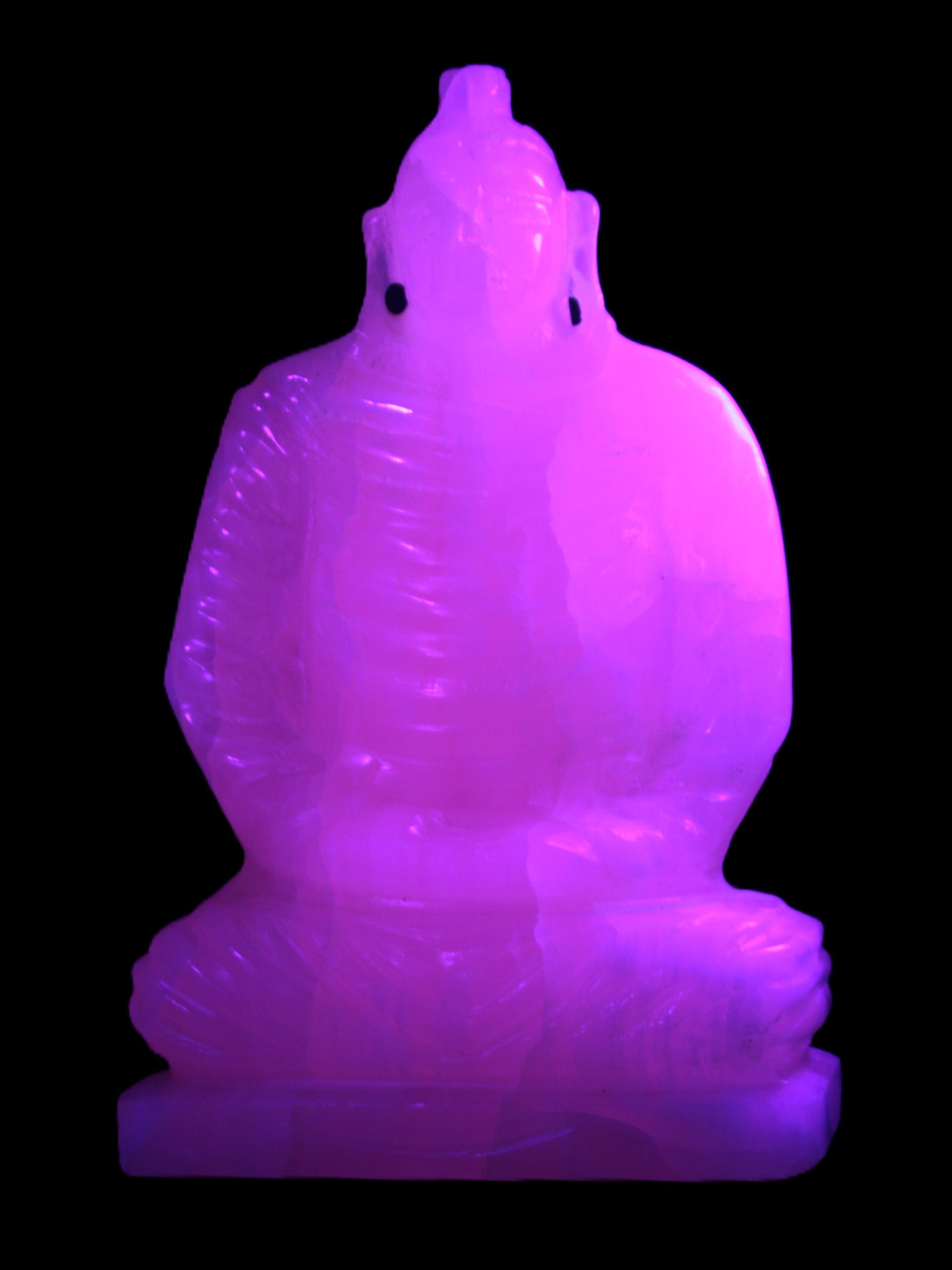 Mangano Calcite hand-carved Buddha statue 52*79*241mm 3285g Rocks and Things Store