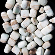 Caribbean Calcite 41 tumbled stones 20*10mm - 27*20mm  590g Wholesale Rocks and Things Store