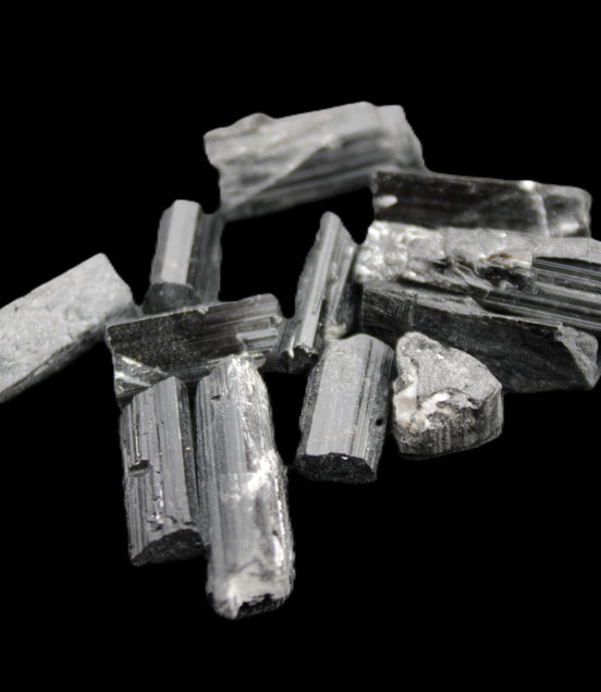 Black Tourmaline 7-9 natural crystals from Pakistan 7-22mm 17.5g Rocks and Things Store