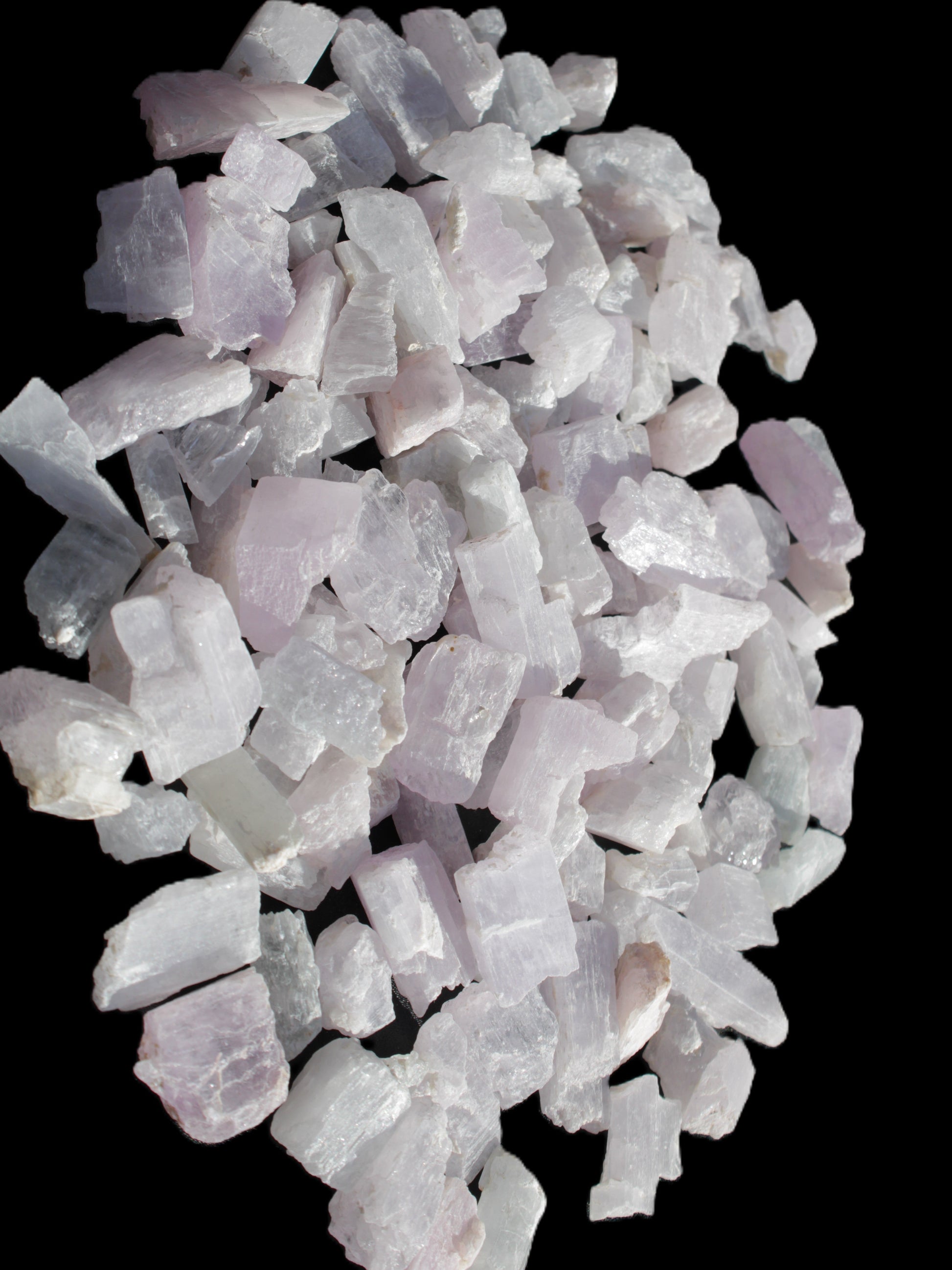 Pink/Lilac Kunzite 130+ crystals from Afghanistan 10-20mm 500g Wholesale Rocks and Things Store