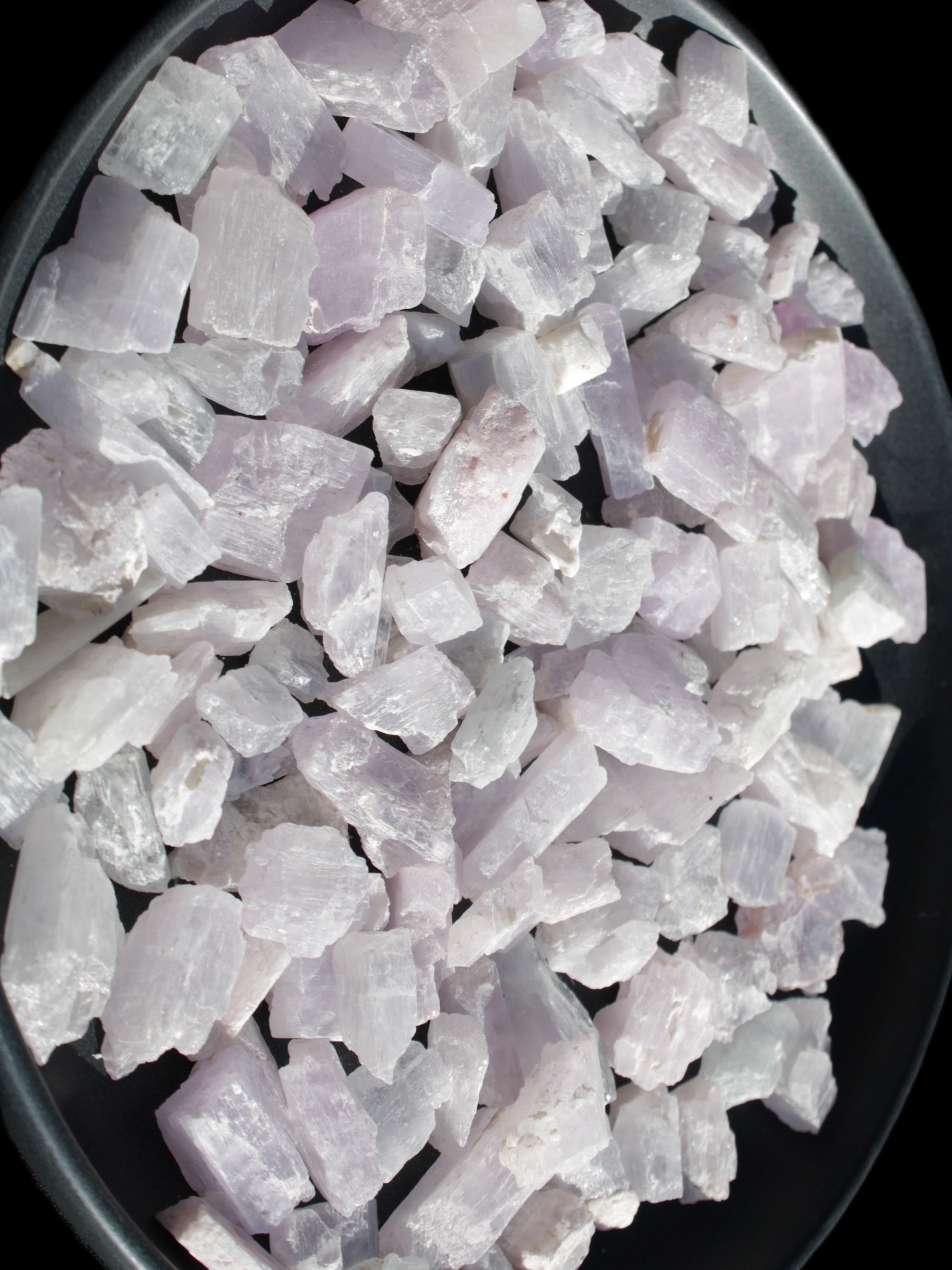 Pink/Lilac Kunzite 130+ crystals from Afghanistan 10-20mm 500g Wholesale Rocks and Things Store