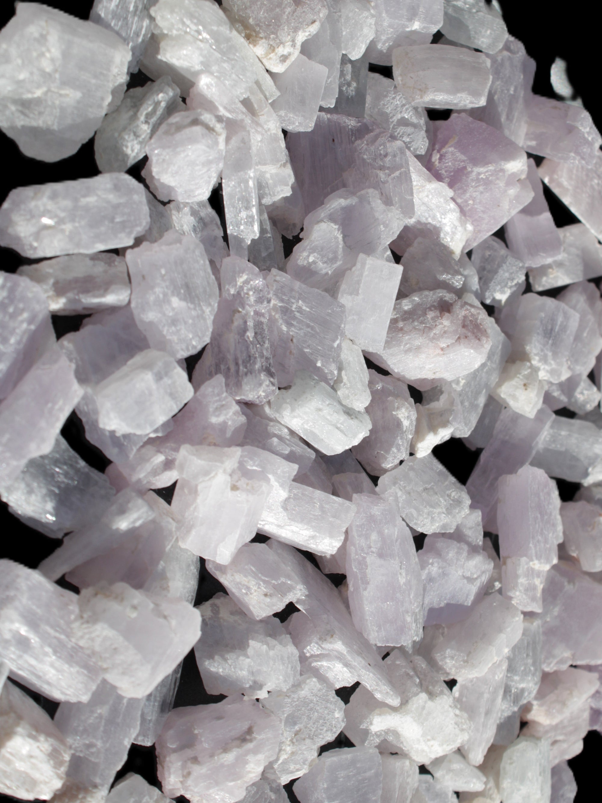 Pink/Lilac Kunzite 130+ crystals from Afghanistan 10-20mm 500g Wholesale Rocks and Things Store