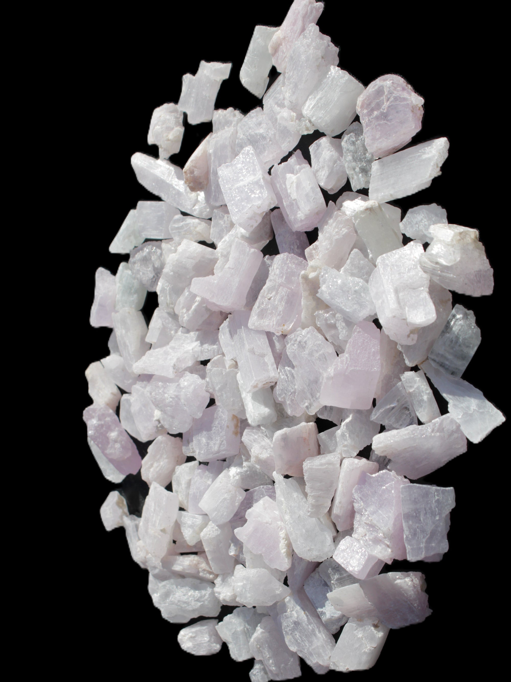 Pink/Lilac Kunzite 130+ crystals from Afghanistan 10-20mm 500g Wholesale Rocks and Things Store