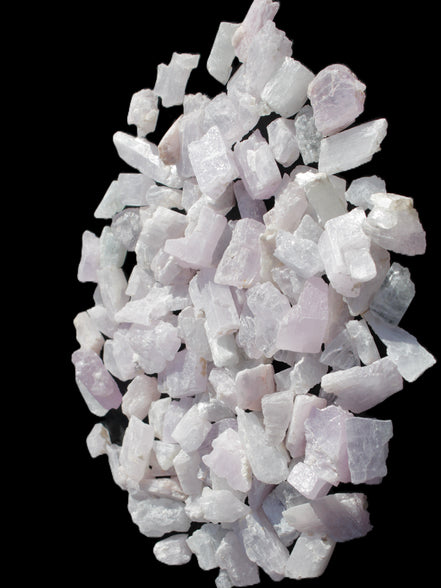 Pink/Lilac Kunzite 130+ crystals from Afghanistan 10-20mm 500g Wholesale Rocks and Things Store