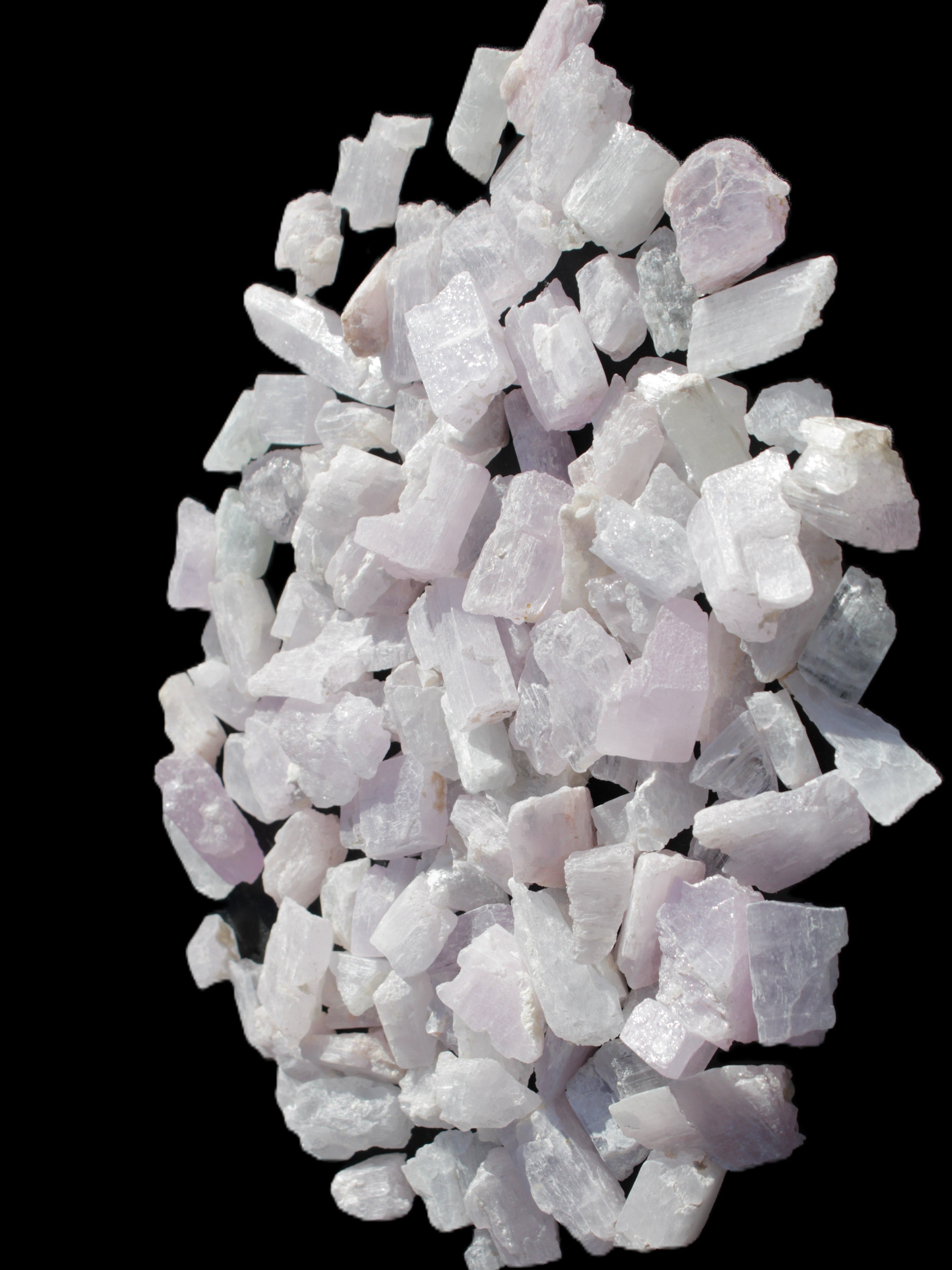Pink/Lilac Kunzite 130+ crystals from Afghanistan 10-20mm 500g Wholesale Rocks and Things Store