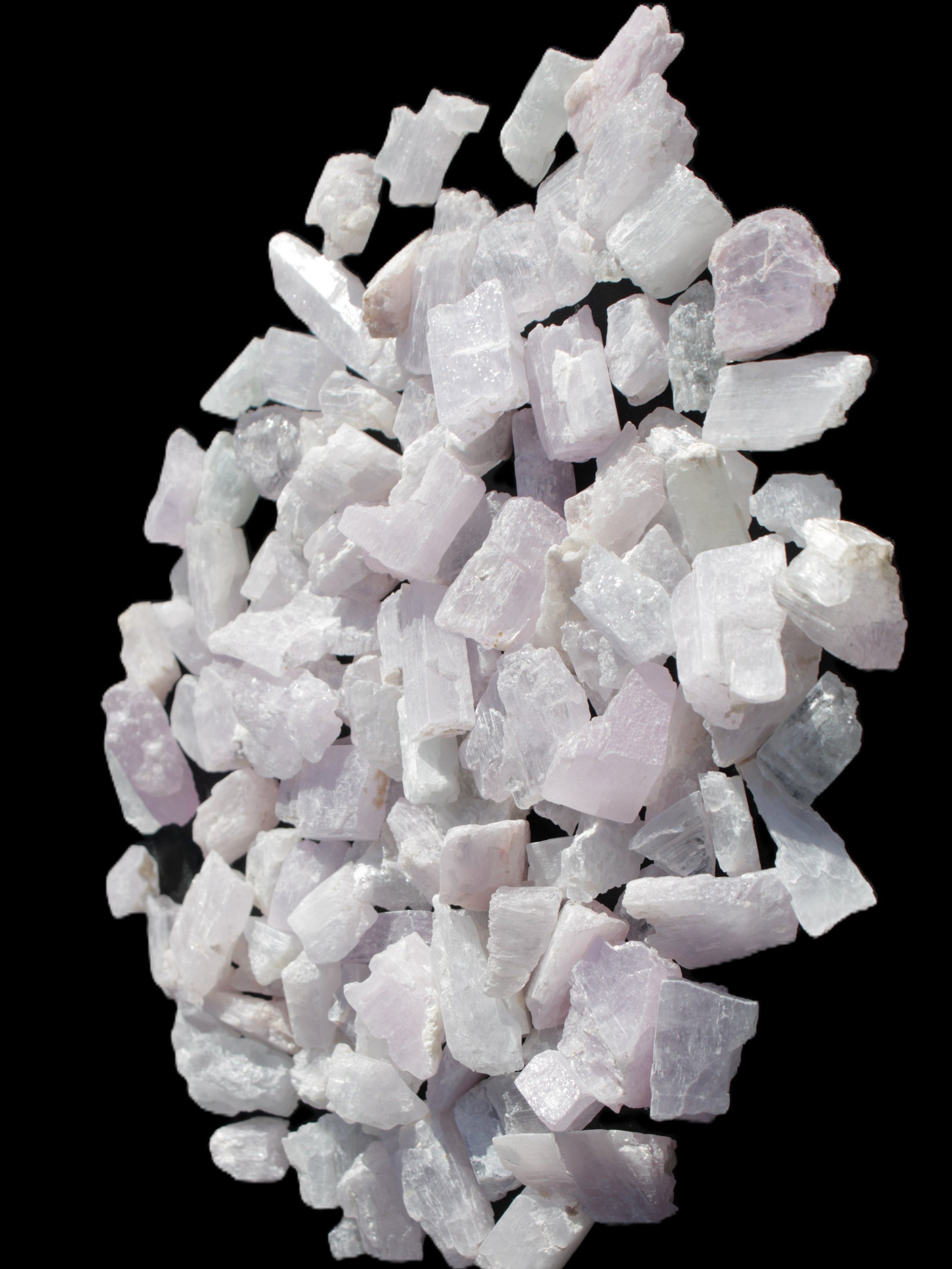 Pink/Lilac Kunzite 130+ crystals from Afghanistan 10-20mm 500g Wholesale Rocks and Things Store