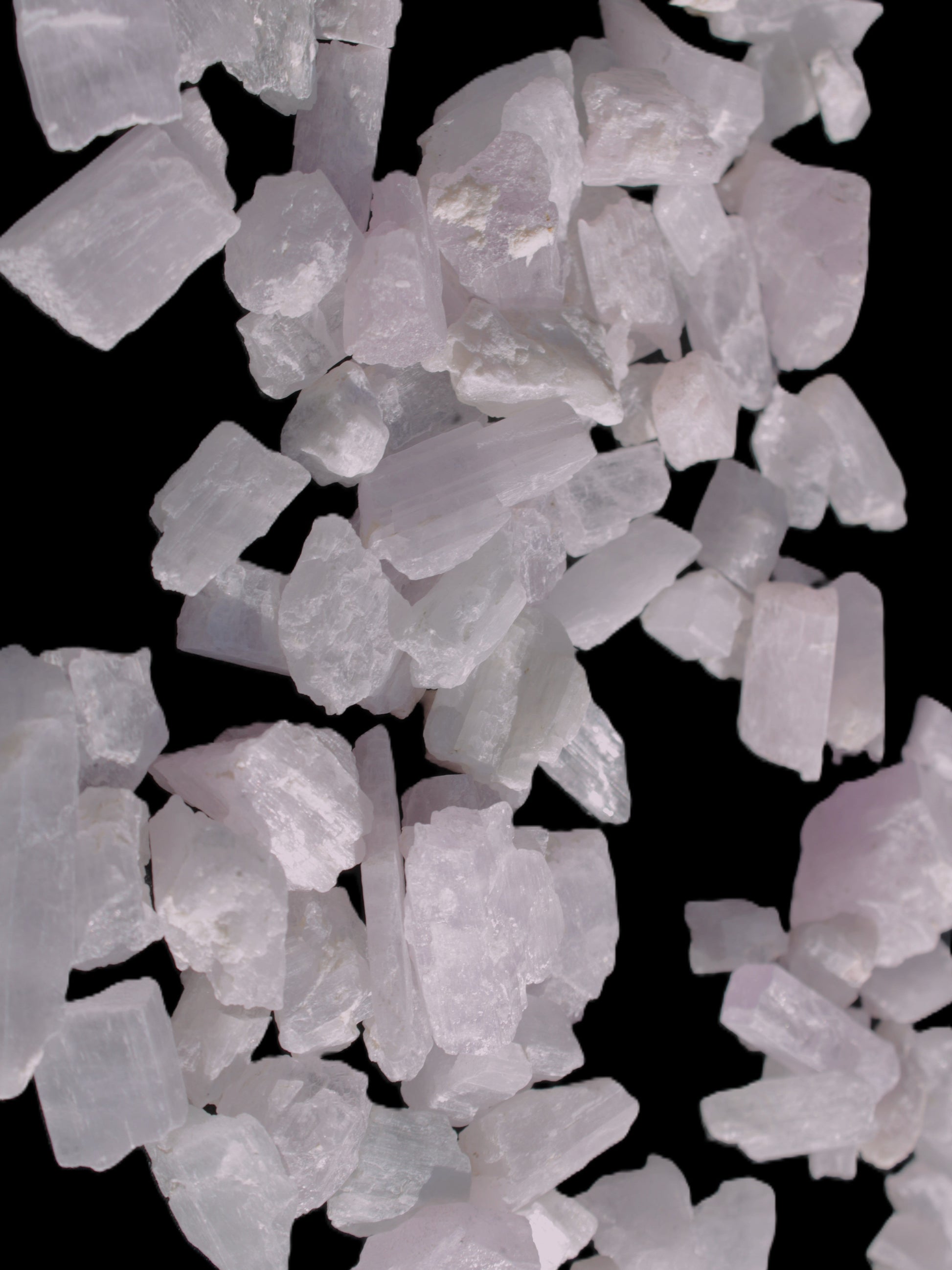 Pink/Lilac Kunzite 130+ crystals from Afghanistan 10-20mm 500g Wholesale Rocks and Things Store