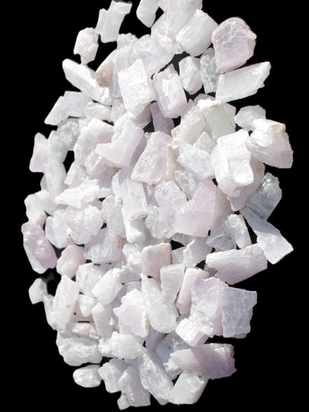 Pink/Lilac Kunzite 130+ crystals from Afghanistan 10-20mm 500g Wholesale Rocks and Things Store
