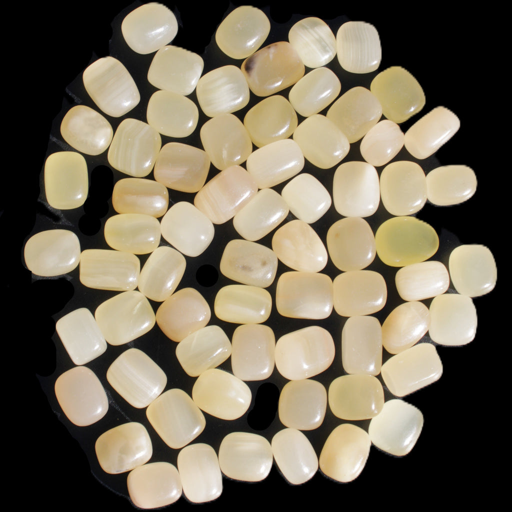 Lemon Calcite 66 tumbled stones 12*9mm - 21*18mm 600g Wholesale in sunlight - Rocks and Things Store