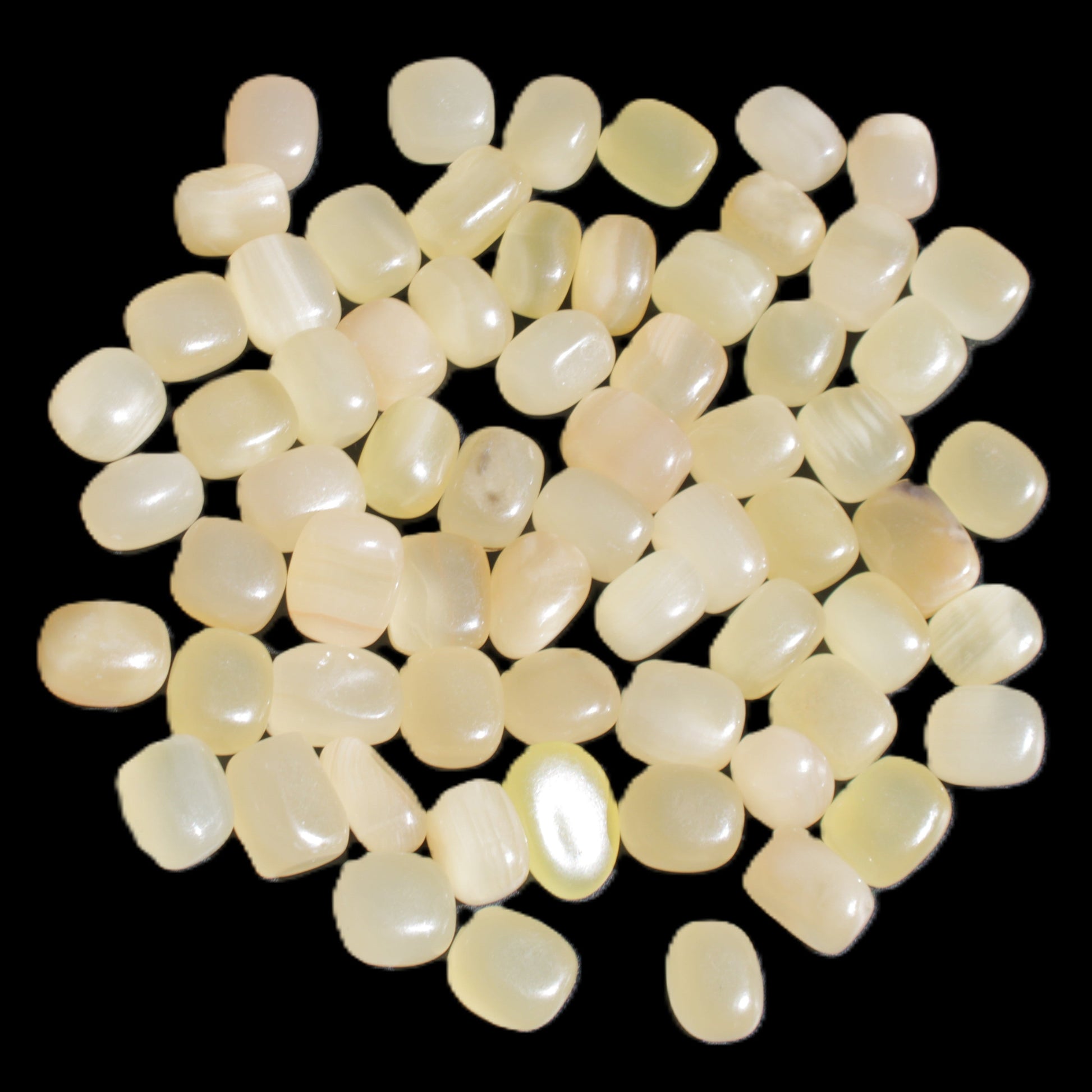 Lemon Calcite 66 tumbled stones 12*9mm - 21*18mm 600g Wholesale in sunlight - Rocks and Things Store