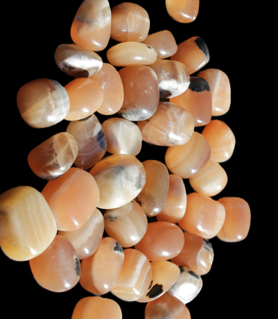 Banded Topaz Honrey Calcite 38 tumbled stones 22*12mm - 30*22mm 734g Wholesale Rocks and Things Store