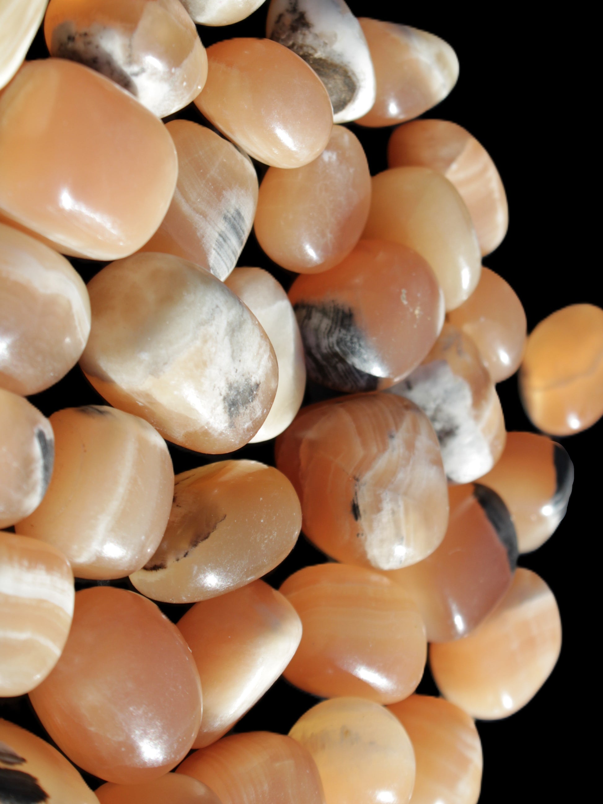 Banded Topaz Honrey Calcite 38 tumbled stones 22*12mm - 30*22mm 734g Wholesale Rocks and Things Store