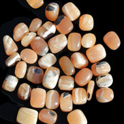 Banded Topaz Honrey Calcite 38 tumbled stones 22*12mm - 30*22mm 734g Wholesale Rocks and Things Store