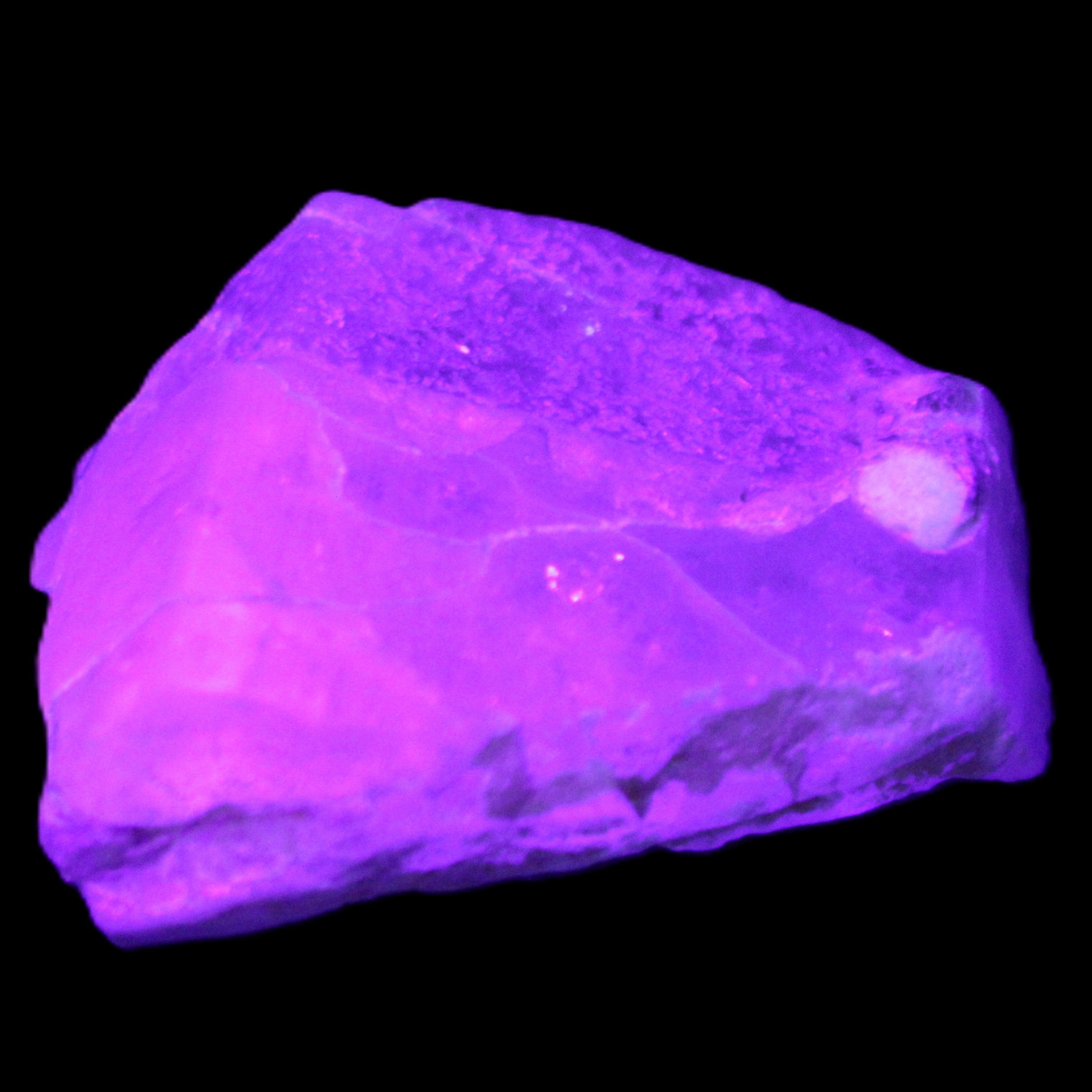 Blue Aquamarine 43*31*18mm 150ct 30g in UV light - Rocks and Things Store