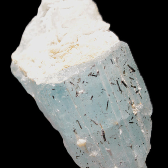 Aquamarine 82.4g in sunlight - Rocks and Things Store