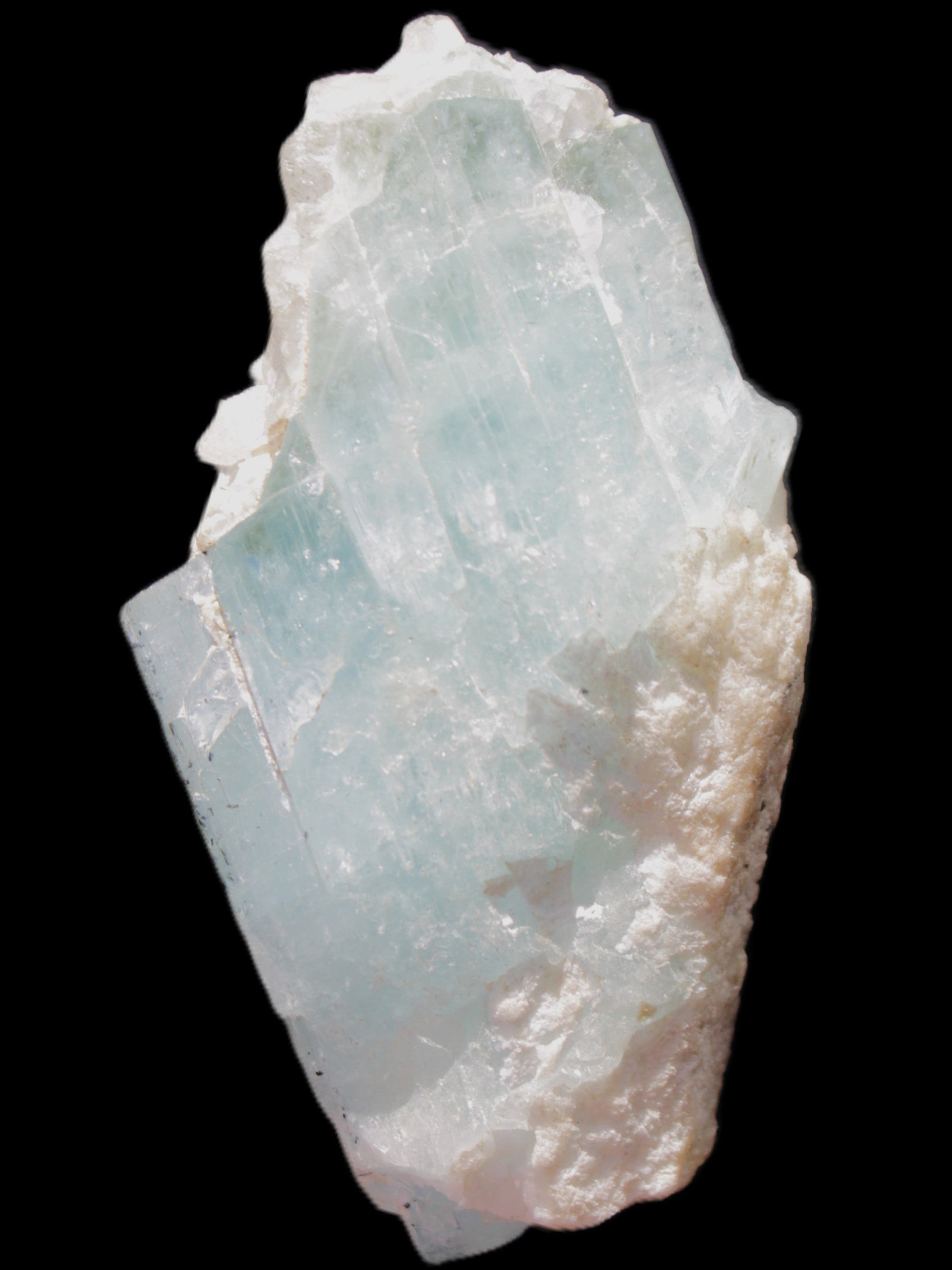 Aquamarine 82.4g in sunlight - Rocks and Things Store