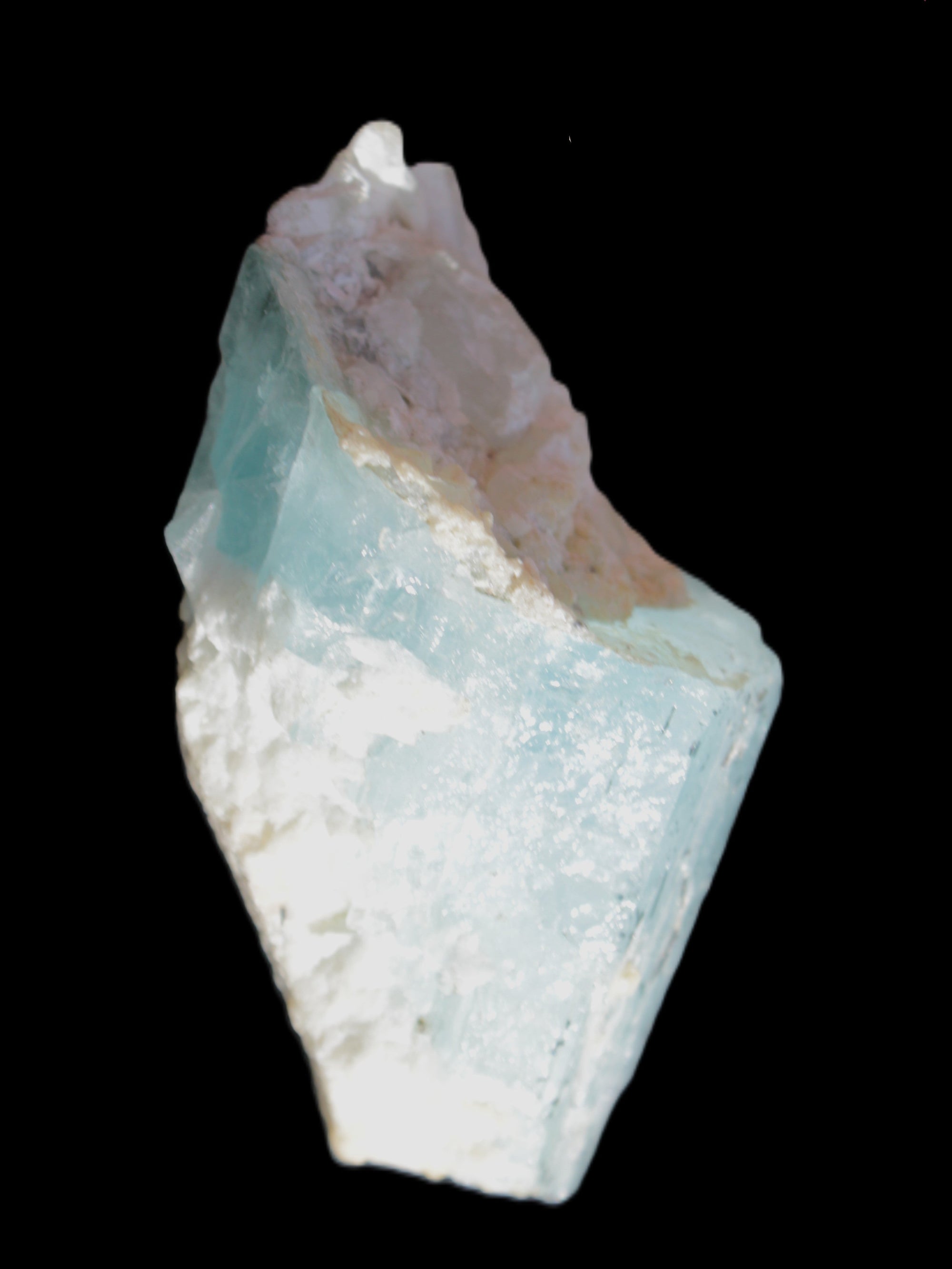 Aquamarine 82.4g in sunlight - Rocks and Things Store