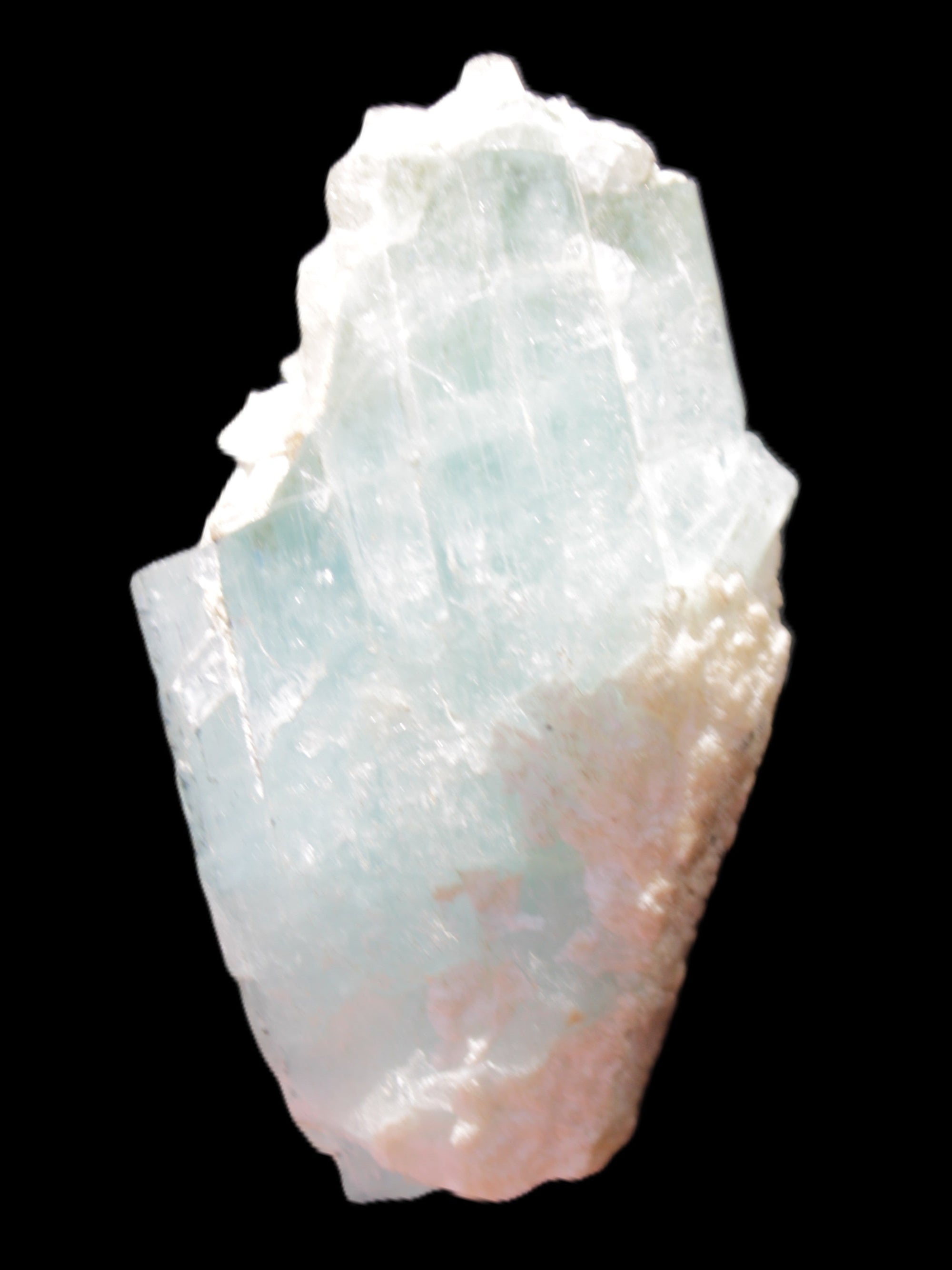 Aquamarine 82.4g in sunlight - Rocks and Things Store