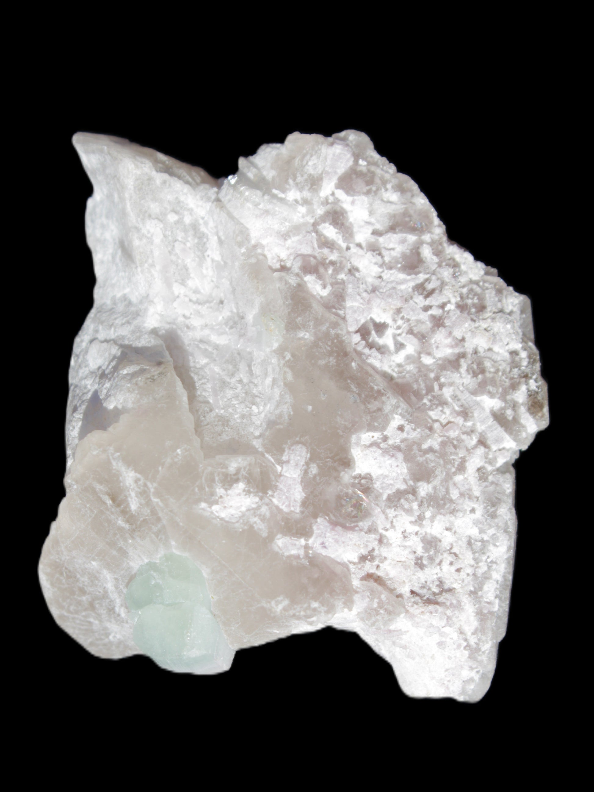 Aquamarine crystal on Quartz and Mica matrix 47*45*29mm 420.5ct 84.1g in sunlight - Rocks and Things Store
