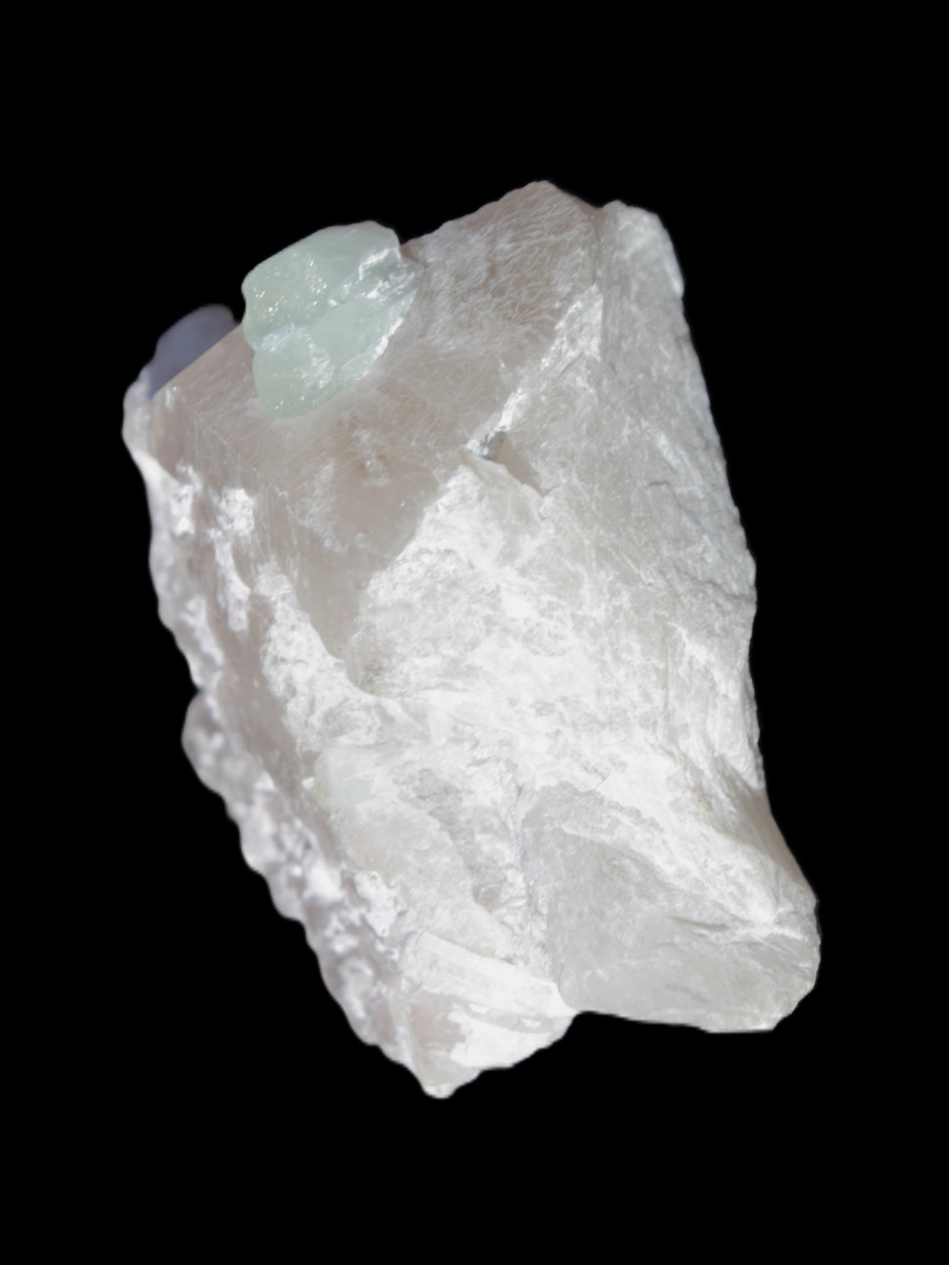 Aquamarine crystal on Quartz and Mica matrix 47*45*29mm 420.5ct 84.1g in sunlight - Rocks and Things Store