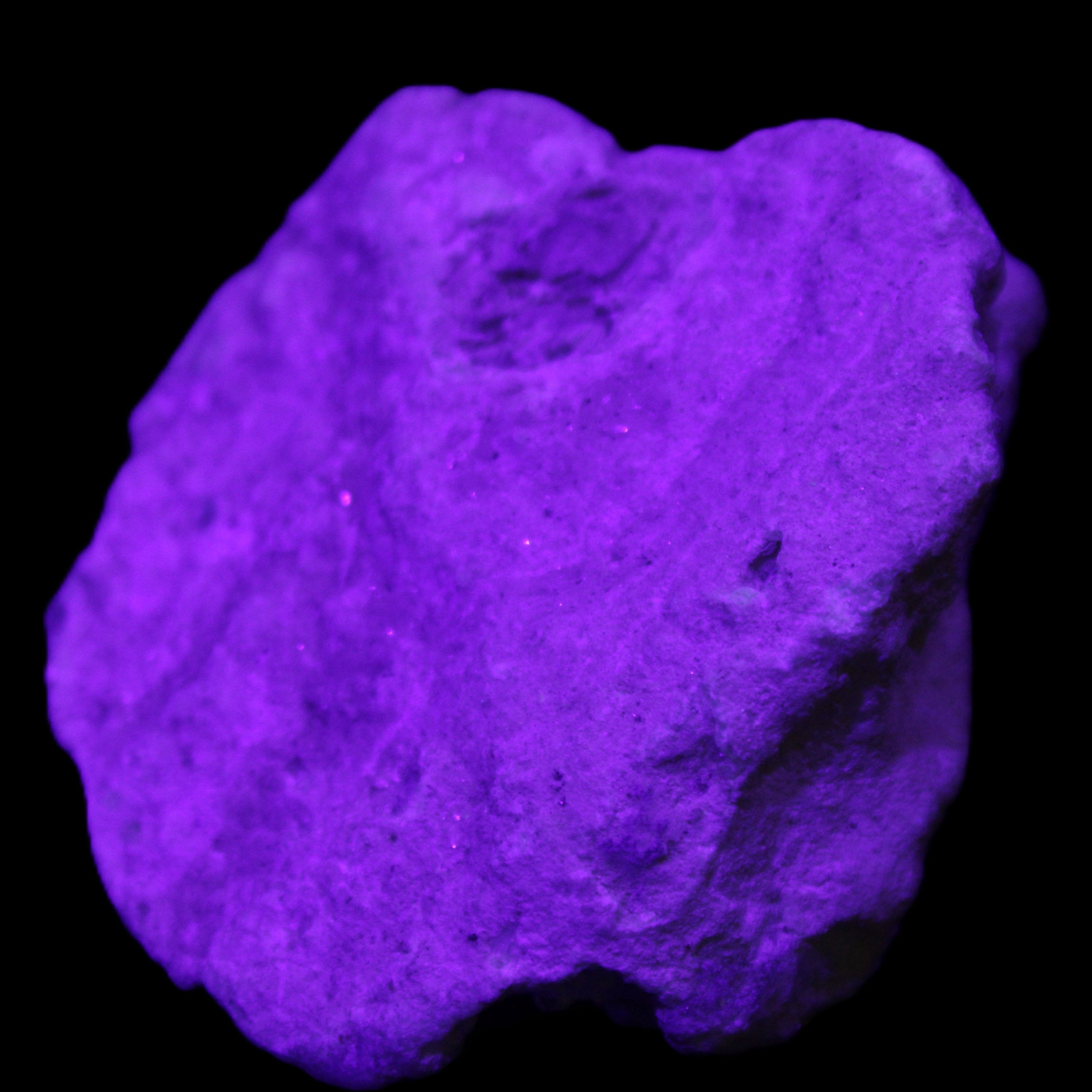 Ice Quartz and Mica cluster 55*50*35mm 84g in UV light - Rocks and Things Store