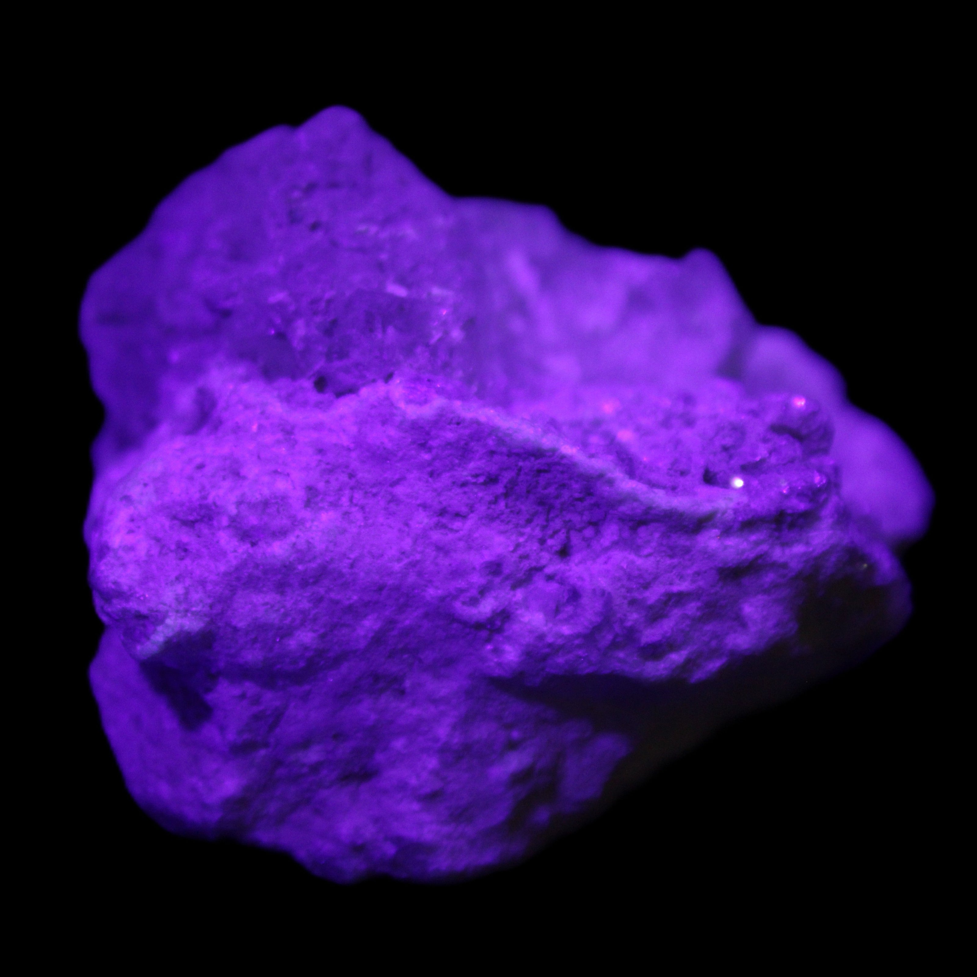 Ice Quartz and Mica cluster 55*50*35mm 84g in UV light - Rocks and Things Store