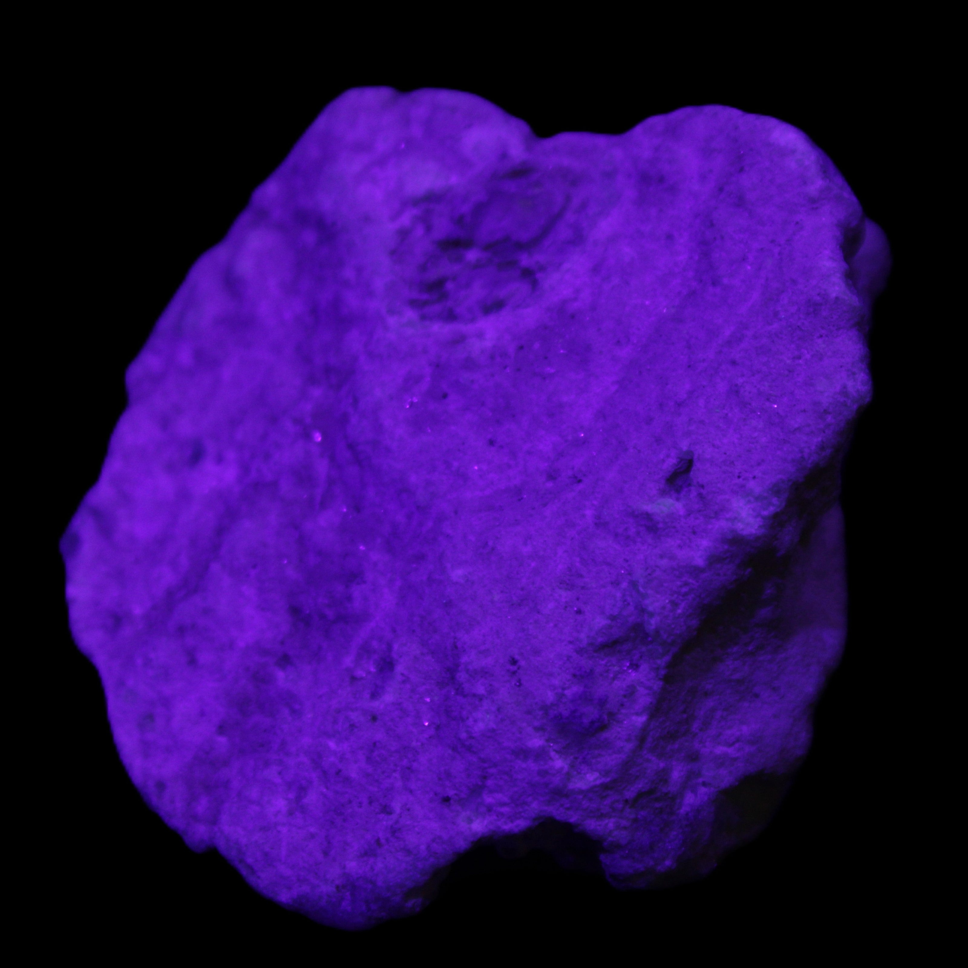 Ice Quartz and Mica cluster 55*50*35mm 84g in UV light - Rocks and Things Store