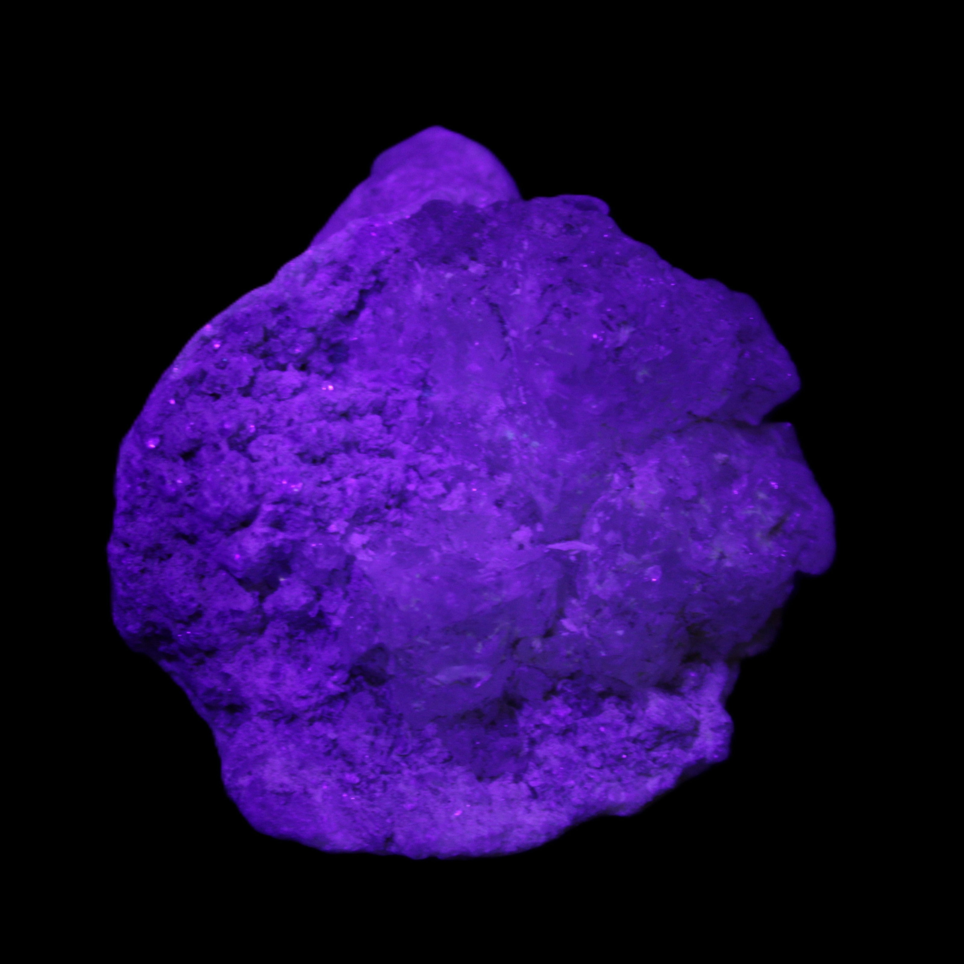 Ice Quartz and Mica cluster 55*50*35mm 84g in UV light - Rocks and Things Store