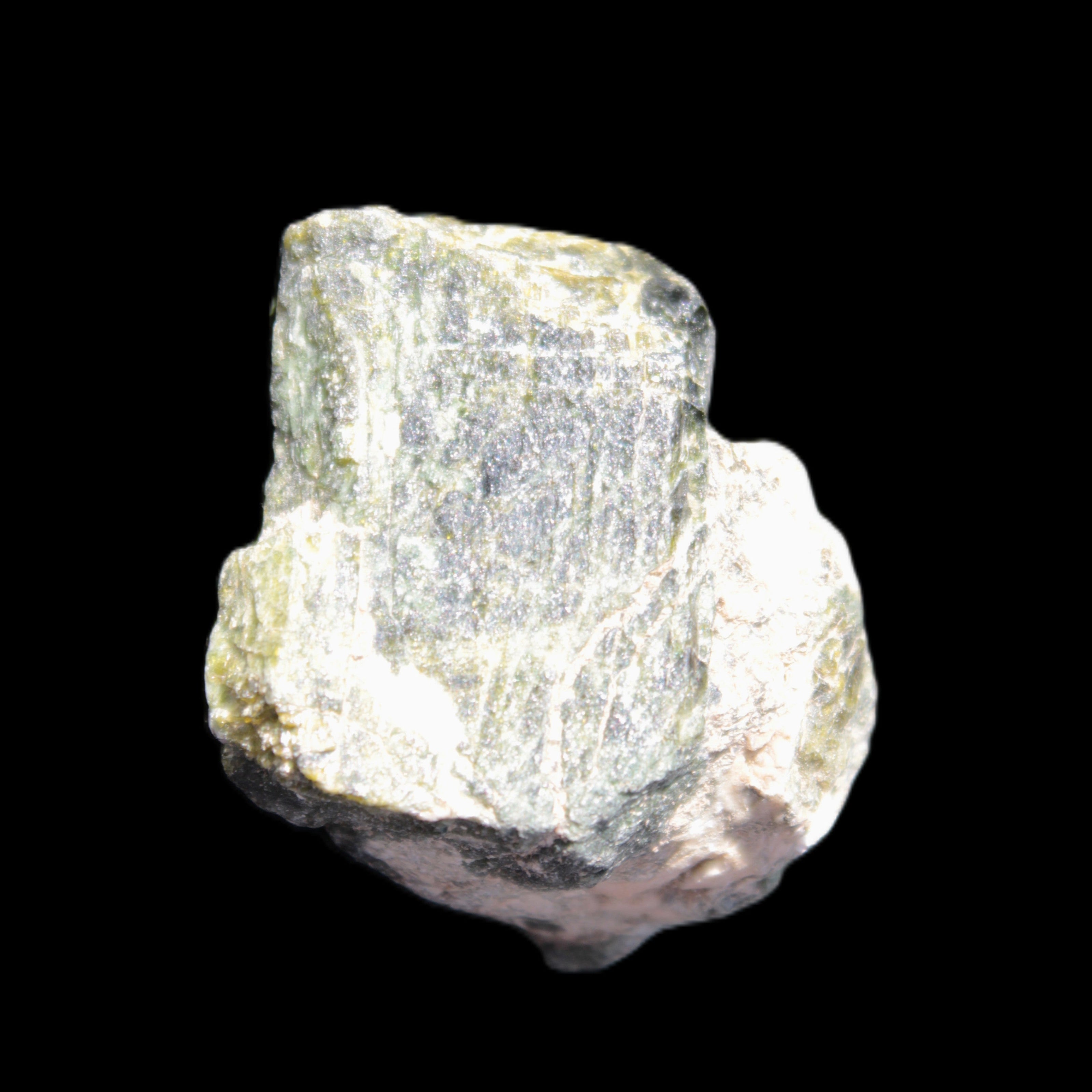 Epidote crystal specimen from Iran 38*34*33mm 42.4g Rocks and Things Store