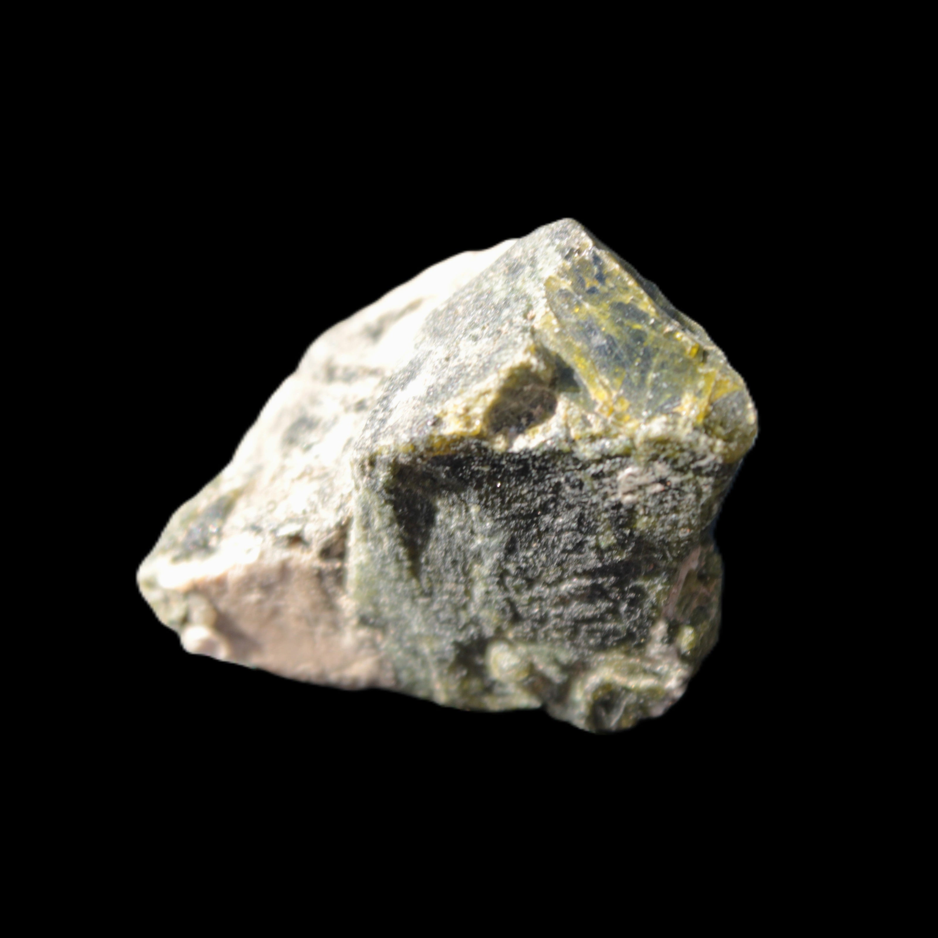 Epidote crystal specimen from Iran 38*34*33mm 42.4g Rocks and Things Store