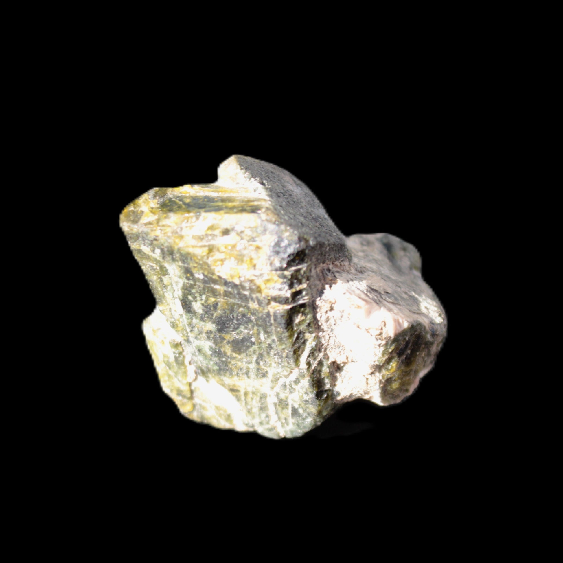 Epidote crystal specimen from Iran 38*34*33mm 42.4g Rocks and Things Store