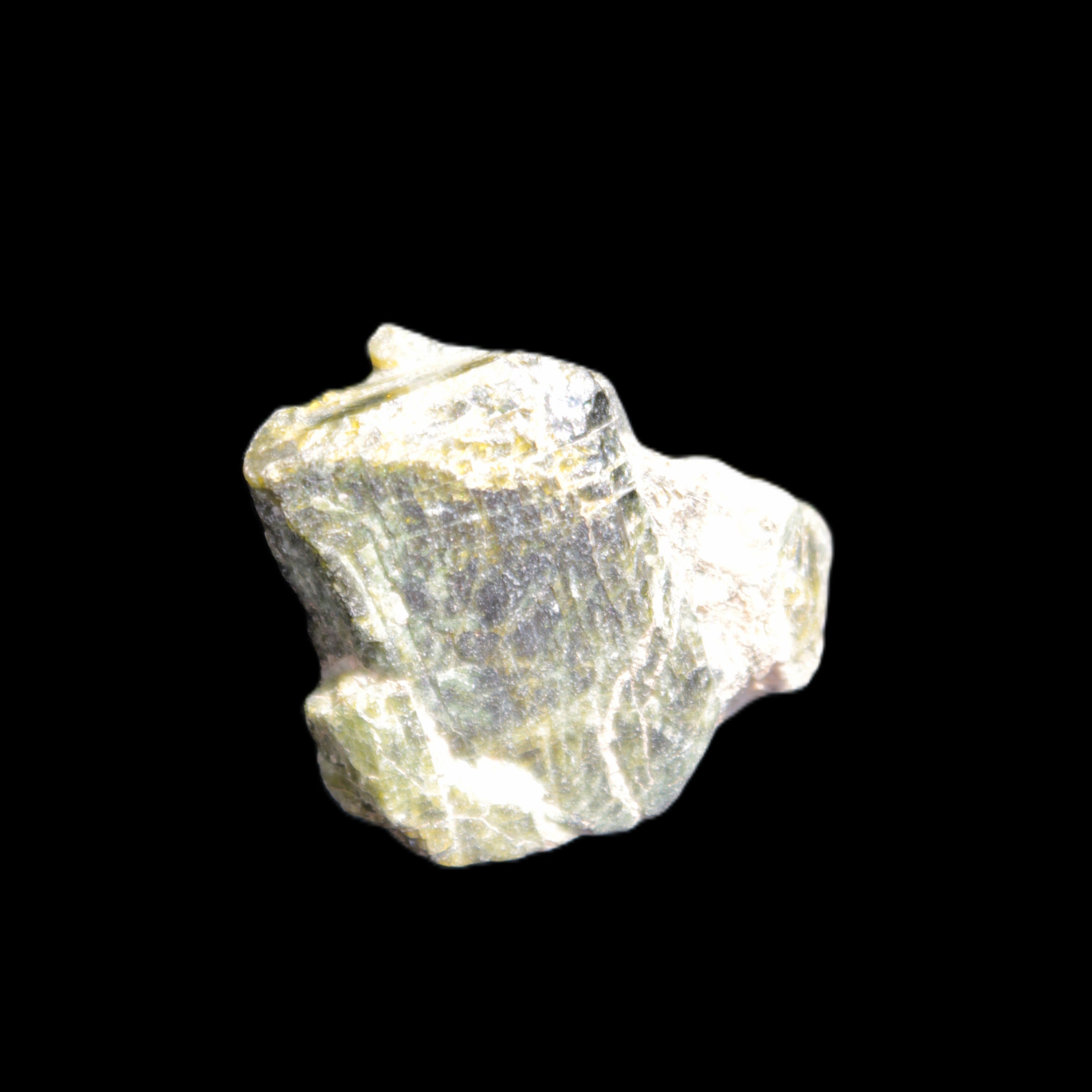 Epidote crystal specimen from Iran 38*34*33mm 42.4g Rocks and Things Store