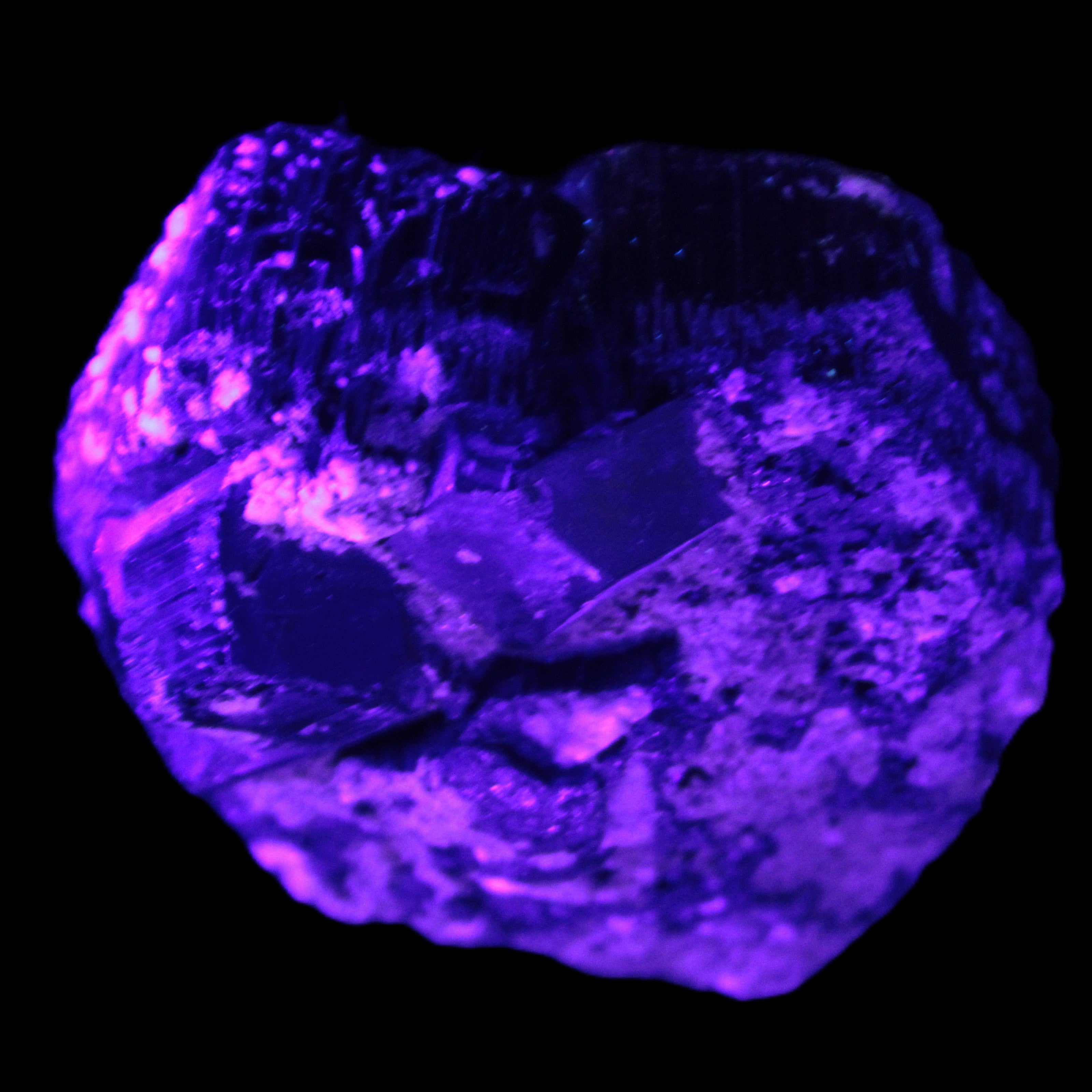 Amazing Black Tourmaline cluster 64*31mm 243.7g in UV light - Rocks and Things Store