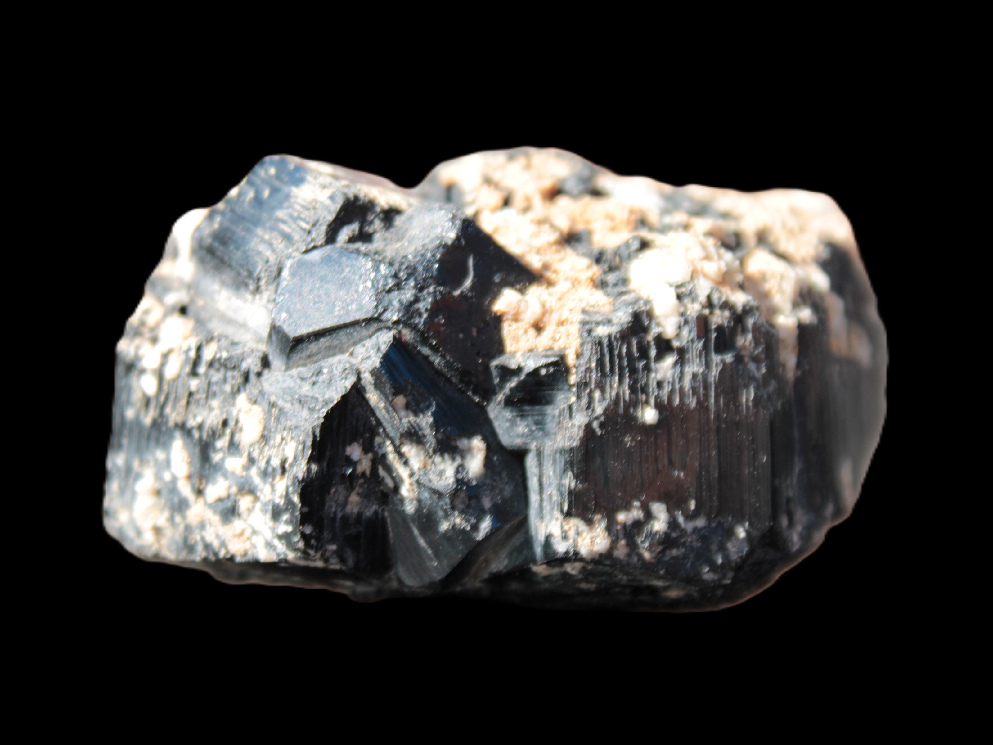 Amazing Black Tourmaline cluster 64*31mm 243.7g Rocks and Things Store