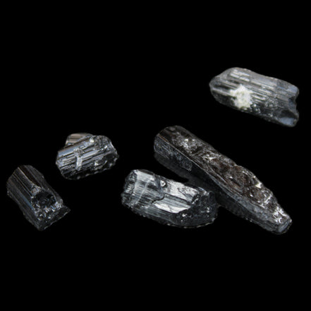 Rainbow Black Tourmaline from Pakistan 3/4 crystals 6-21mm 9-11g in sunlight - Rocks and Things Store