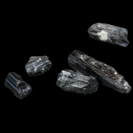Rainbow Black Tourmaline from Pakistan 3/4 crystals 6-21mm 9-11g in sunlight - Rocks and Things Store