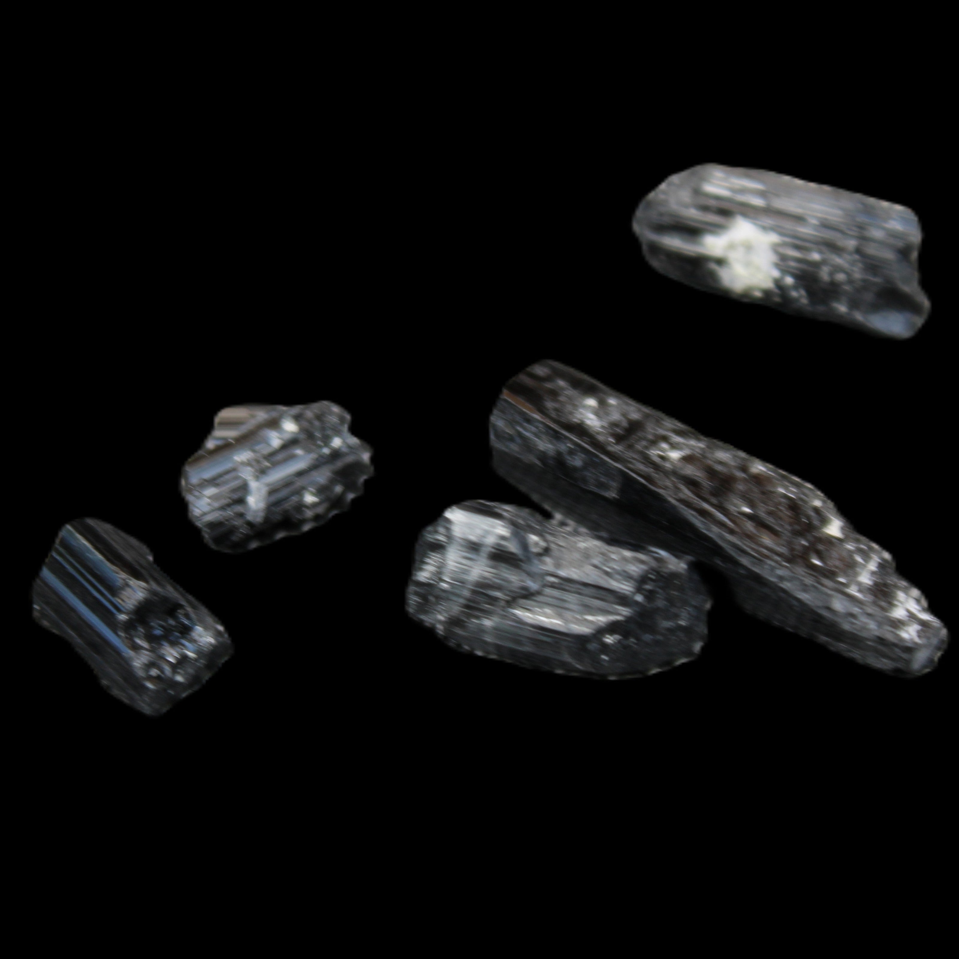 Rainbow Black Tourmaline from Pakistan 3/4 crystals 6-21mm 9-11g in sunlight - Rocks and Things Store
