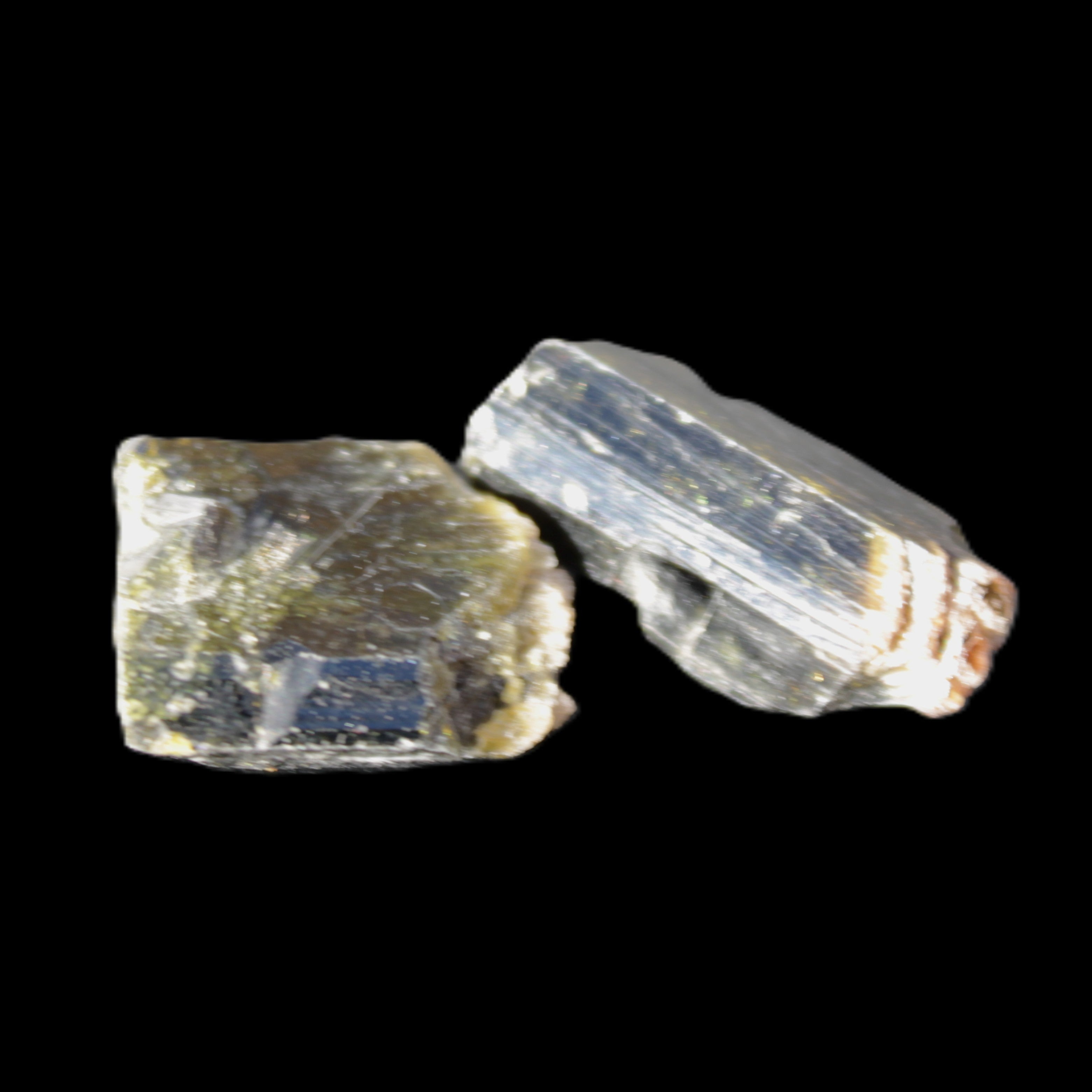 Epidote 2 crystals 19/24mm 12.2g Rocks and Things Store