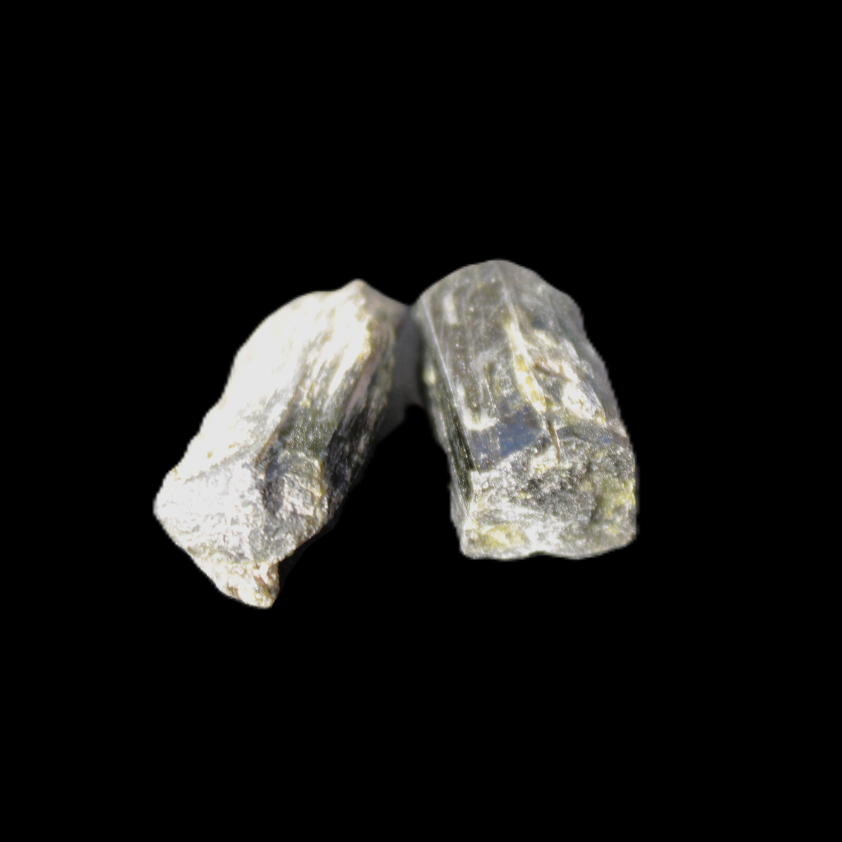 Epidote 2 crystals 19/24mm 12.2g Rocks and Things Store