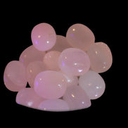 Mangano Calcite UV bright-pink-reactive tumbled stone 7-8g - Rocks and Things Store
