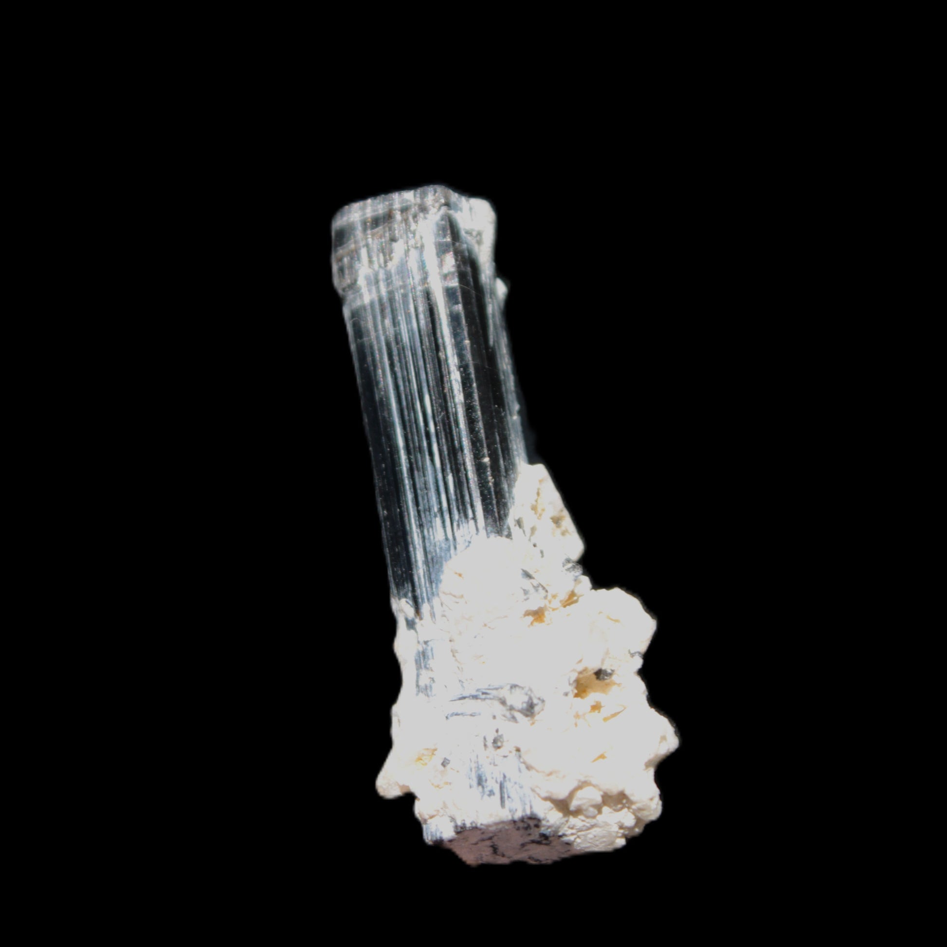 Green Tourmaline Elbaite crystal on matrix 40*10mm  45.5ct 9.1g Rocks and Things Store