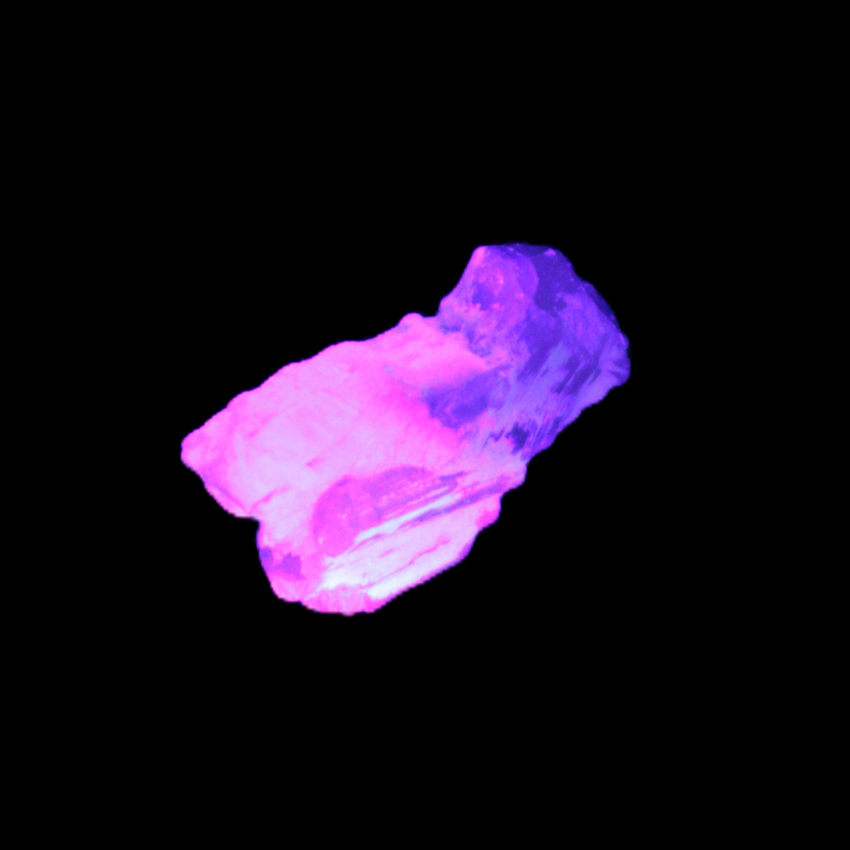 Tiny Aquamarine cluster in Feldspar matrix 15mm 10ct 2.0g in UV light - Rocks and Things Store