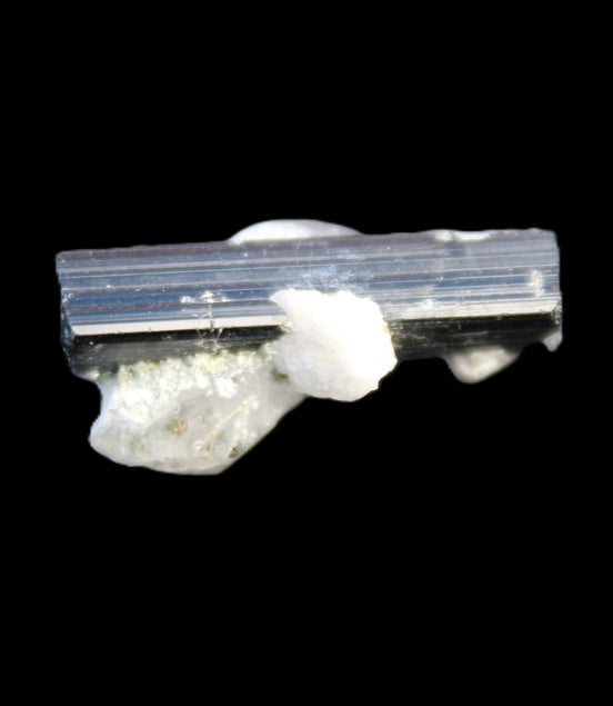 Black Tourmaline with Quartz crystal 5.6g in sunlight - Rocks and Things Store