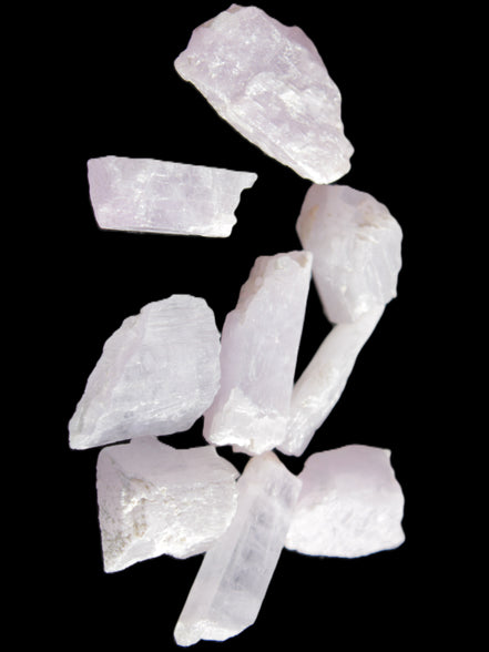 Pink/Lilac Kunzite 9 larger crystals from Afghanistan 21-35mm 90g Wholesale in sunlight - Rocks and Things Store