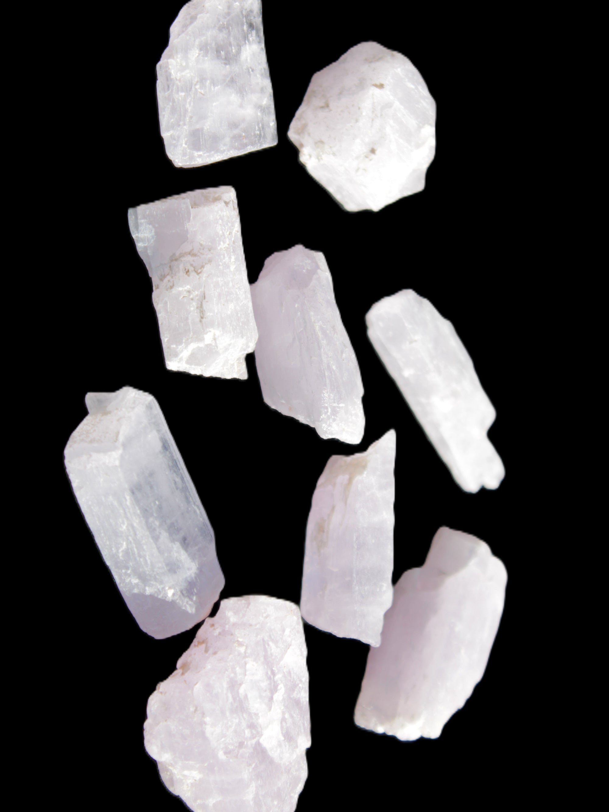 Pink/Lilac Kunzite 9 larger crystals from Afghanistan 21-35mm 90g Wholesale in sunlight - Rocks and Things Store