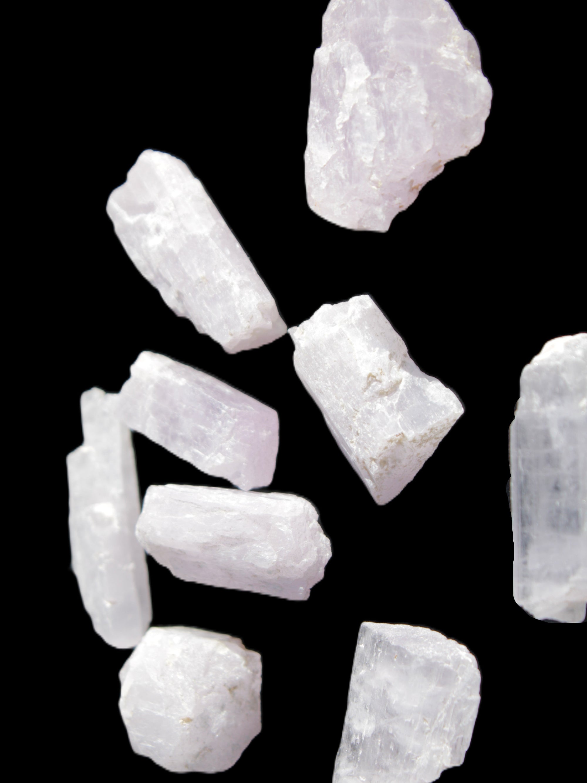 Pink/Lilac Kunzite 9 larger crystals from Afghanistan 21-35mm 90g Wholesale in sunlight - Rocks and Things Store