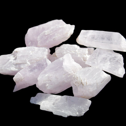 Pink/Lilac Kunzite 9 larger crystals from Afghanistan 21-35mm 90g Wholesale in sunlight - Rocks and Things Store
